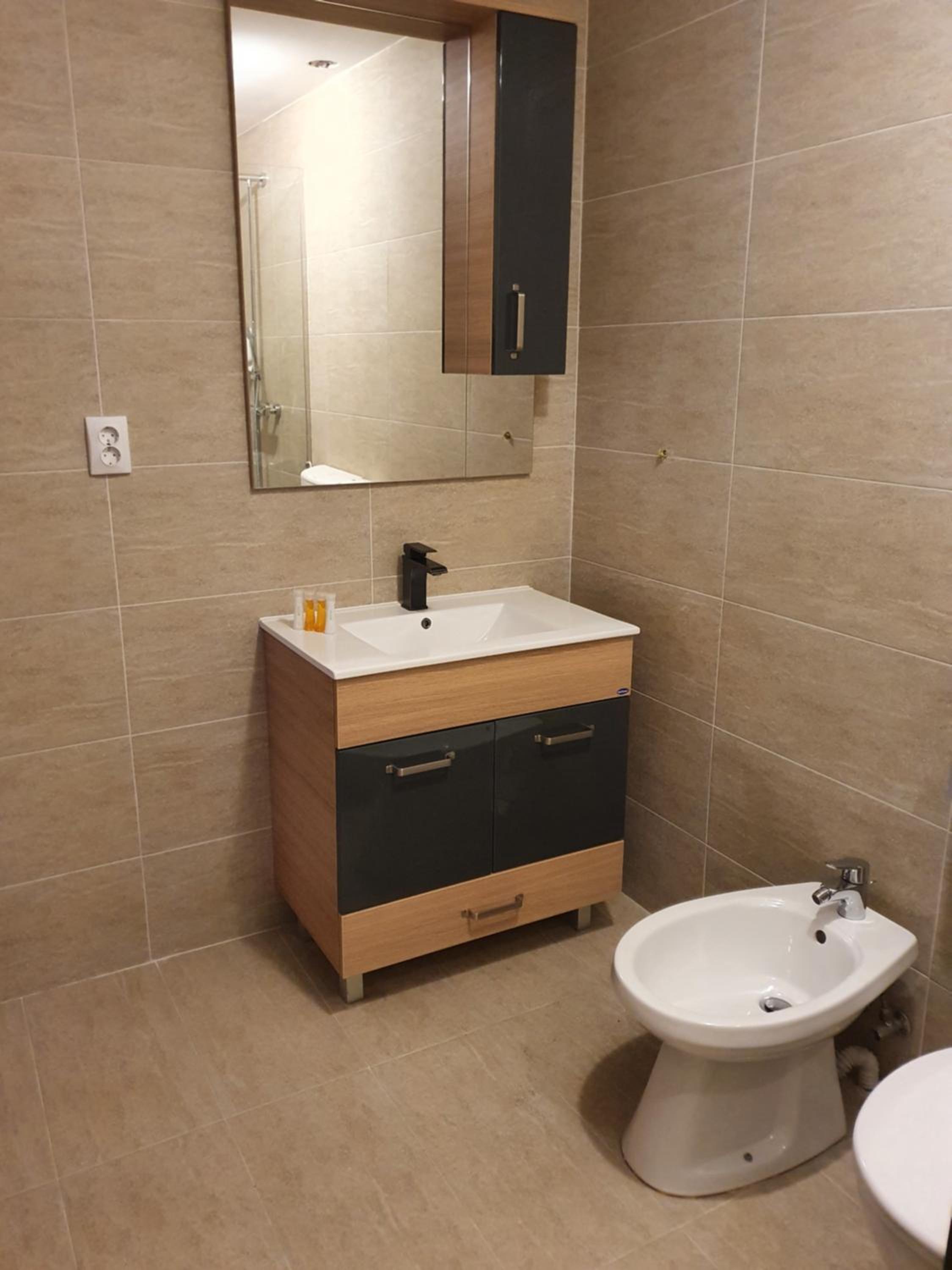 Deluxe Double Room with Castle View - Photo 3