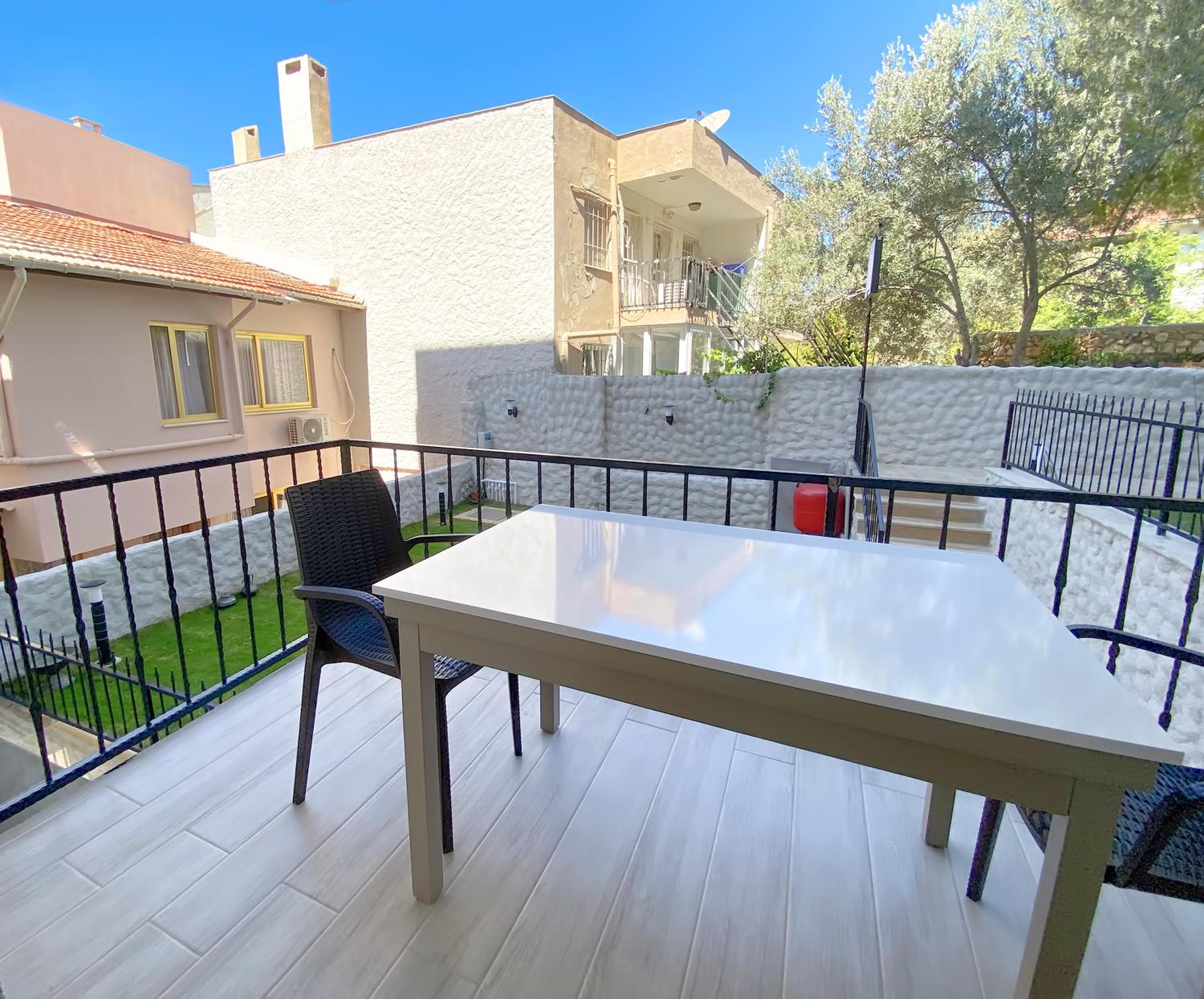 Triple Room with Garden View photo 3