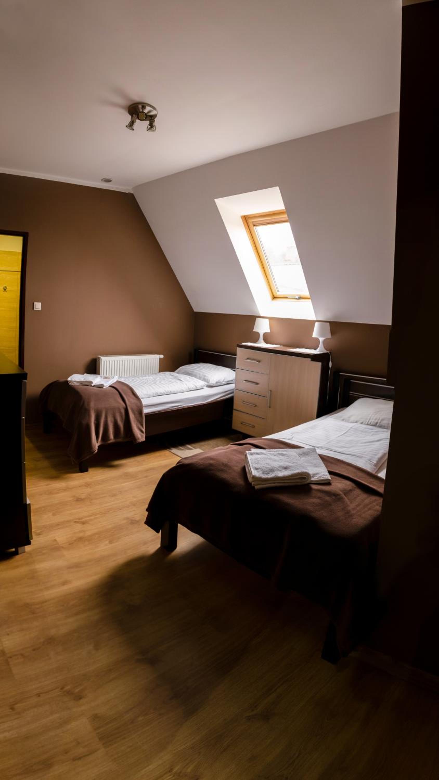 Double or Twin Room - Photo 3