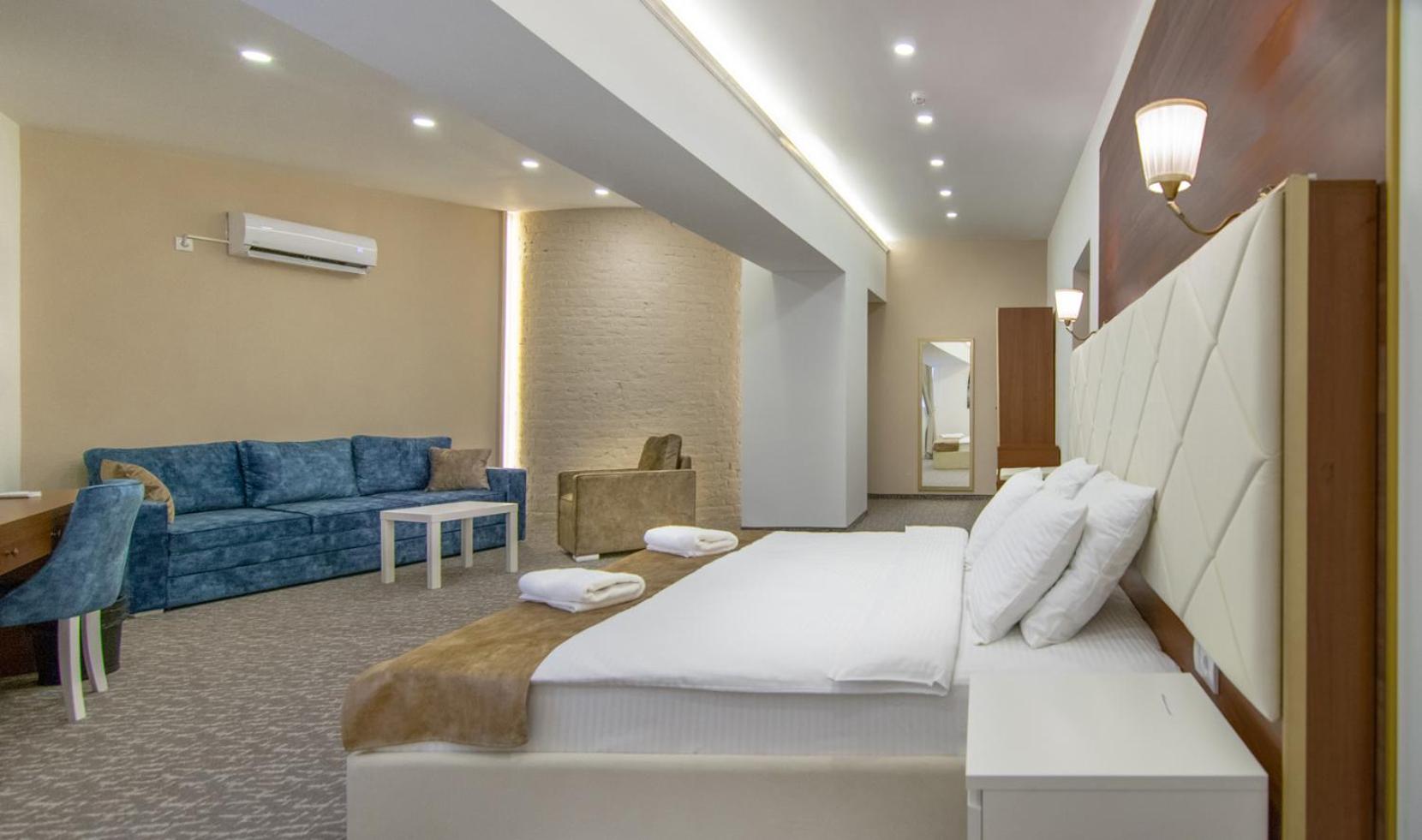 Junior Suite - Photo 6