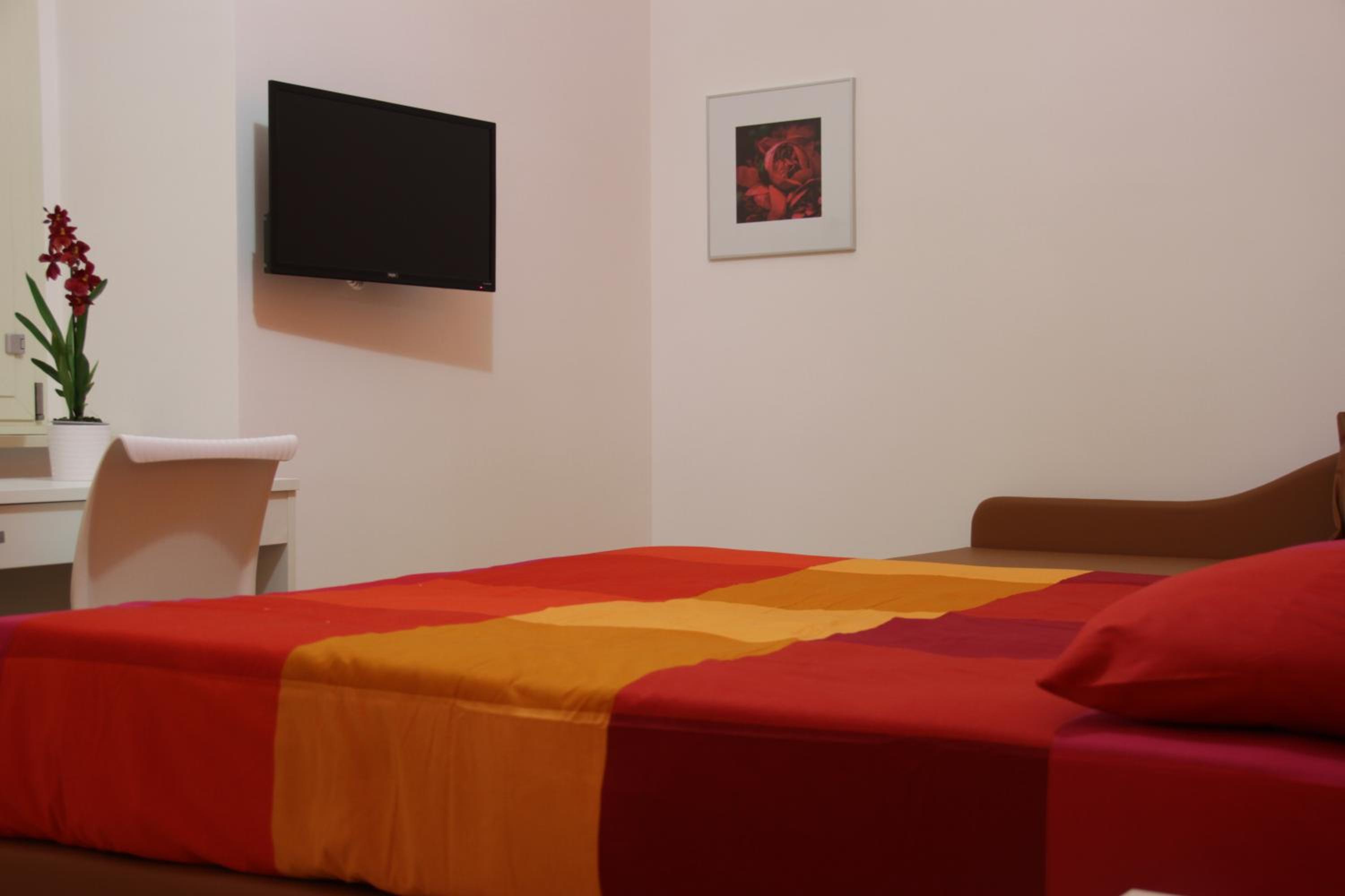 Deluxe Quadruple Room