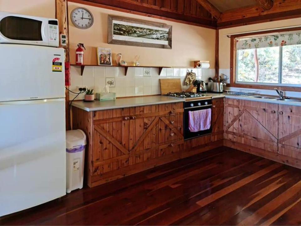 Two-Bedroom House photo 3