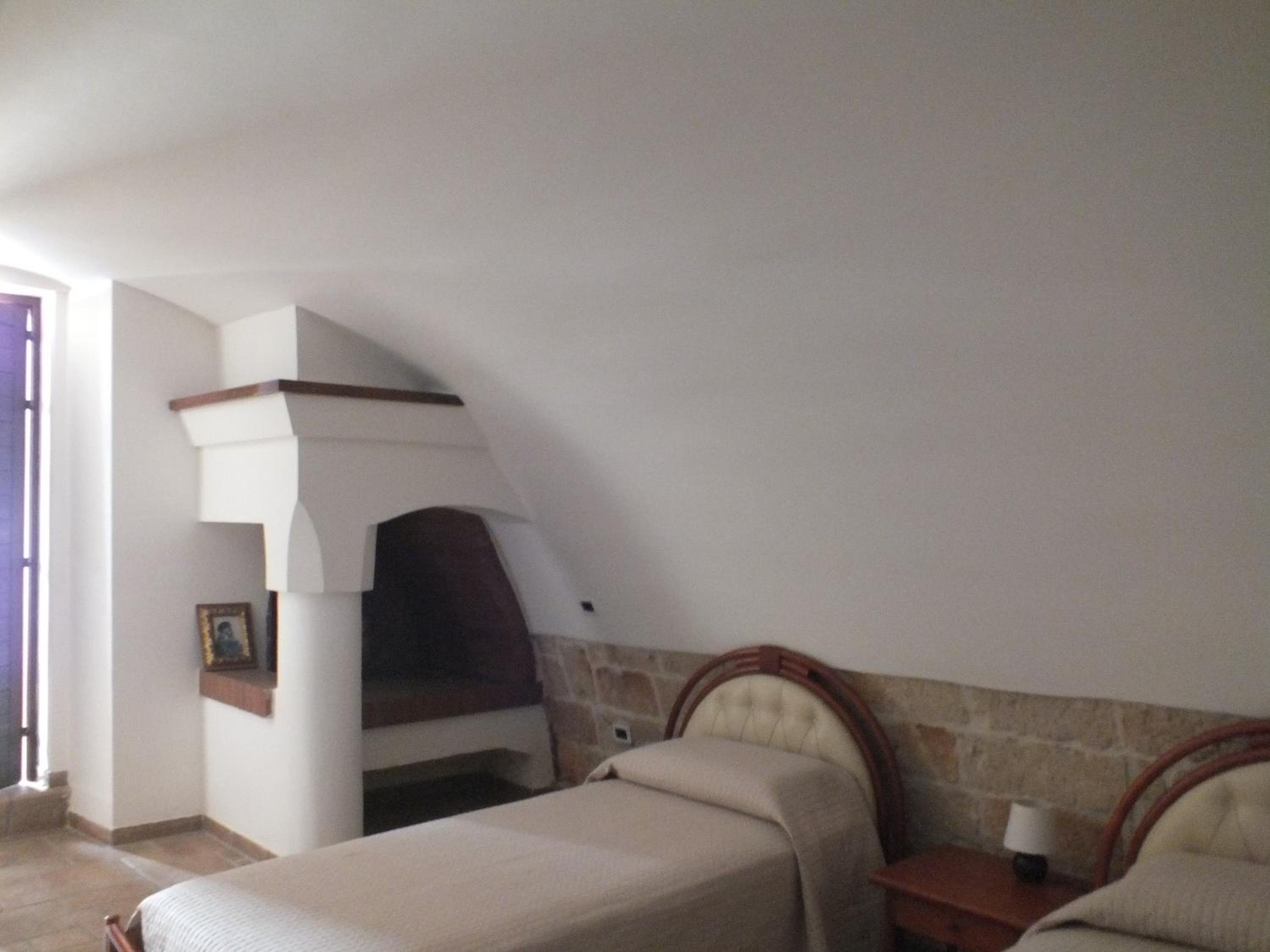 Quadruple Room - Photo 1