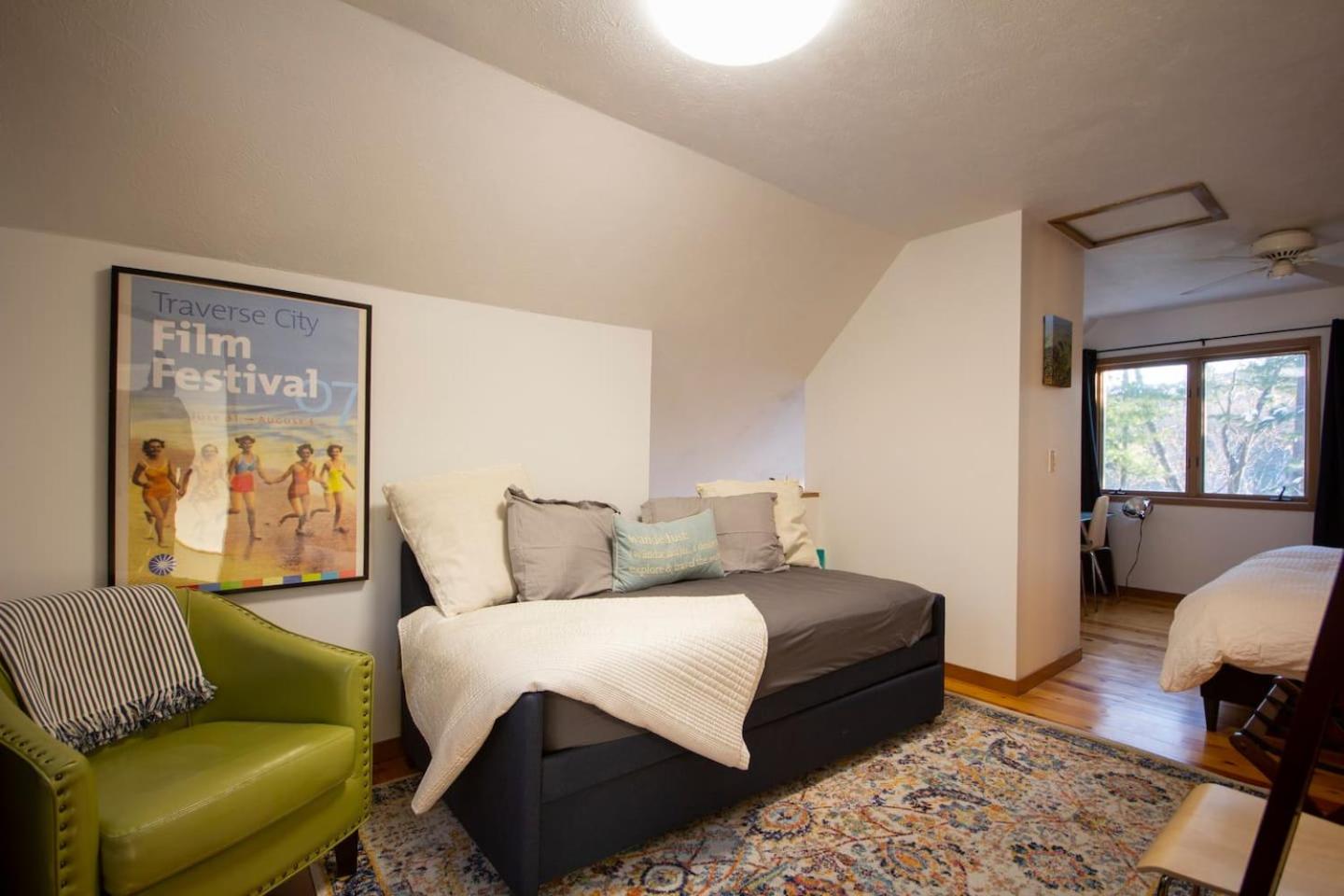 Apartment photo 3