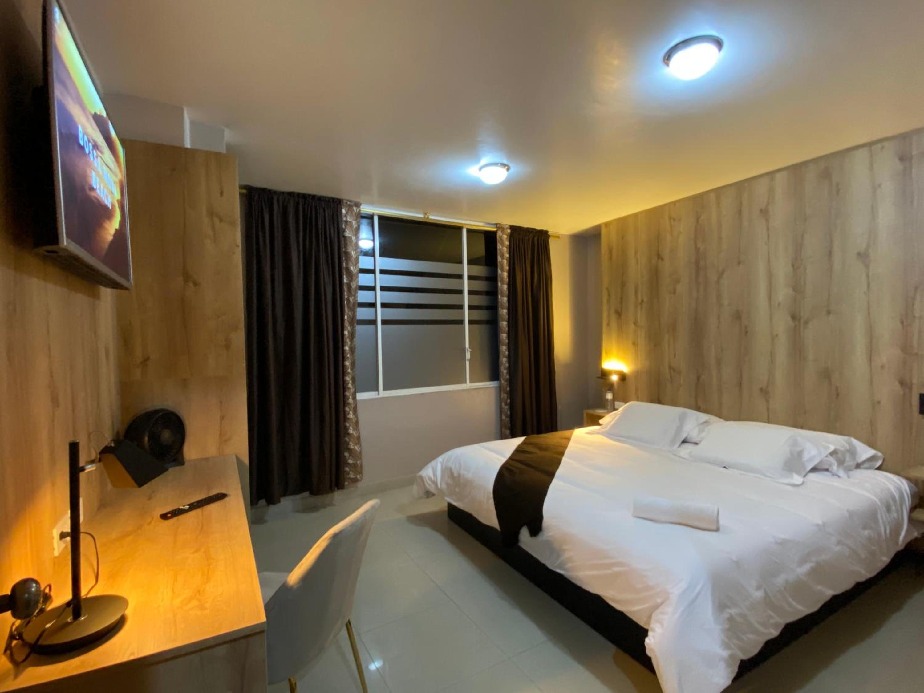 Superior King Room