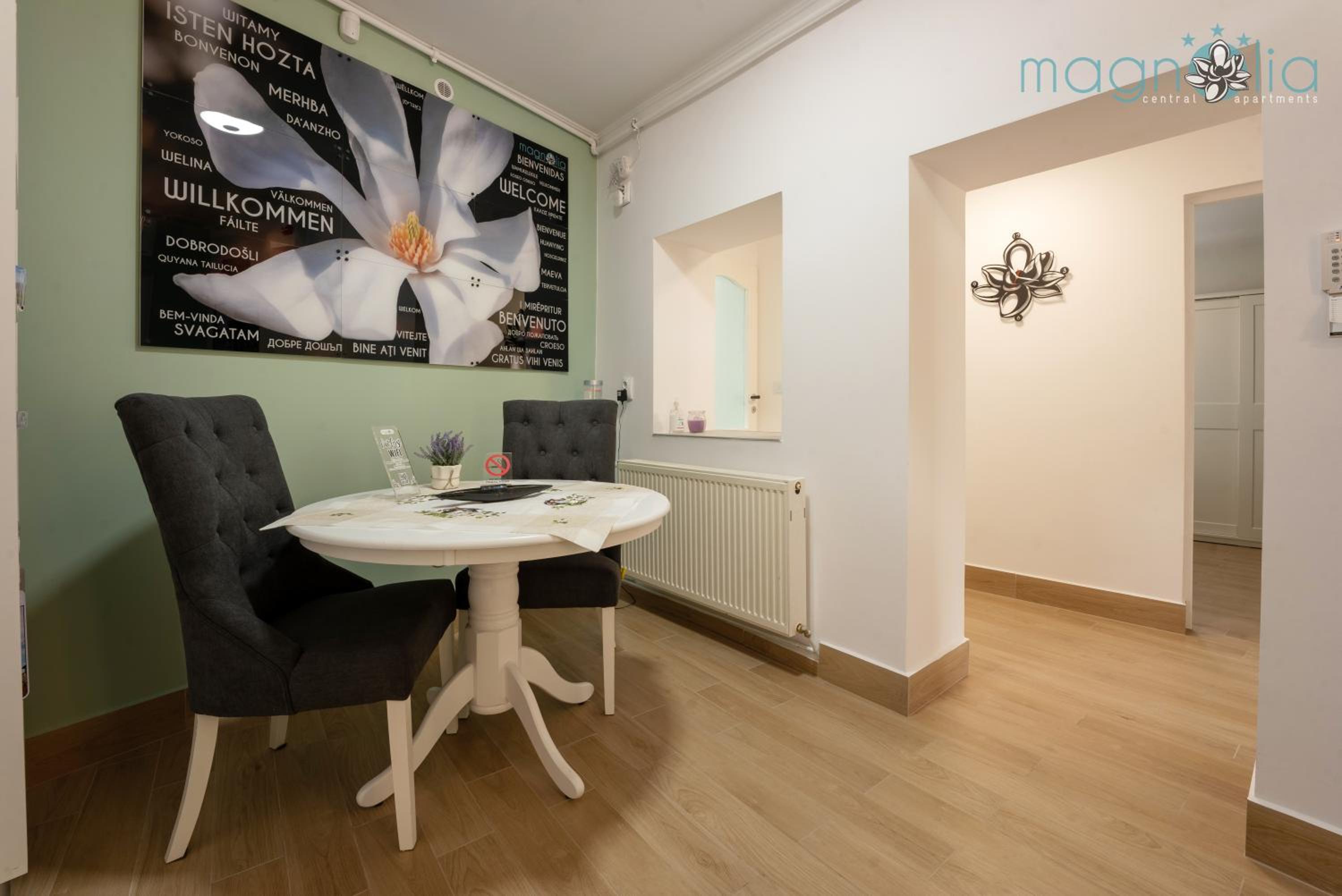 Two-Bedroom Apartment - Photo 3