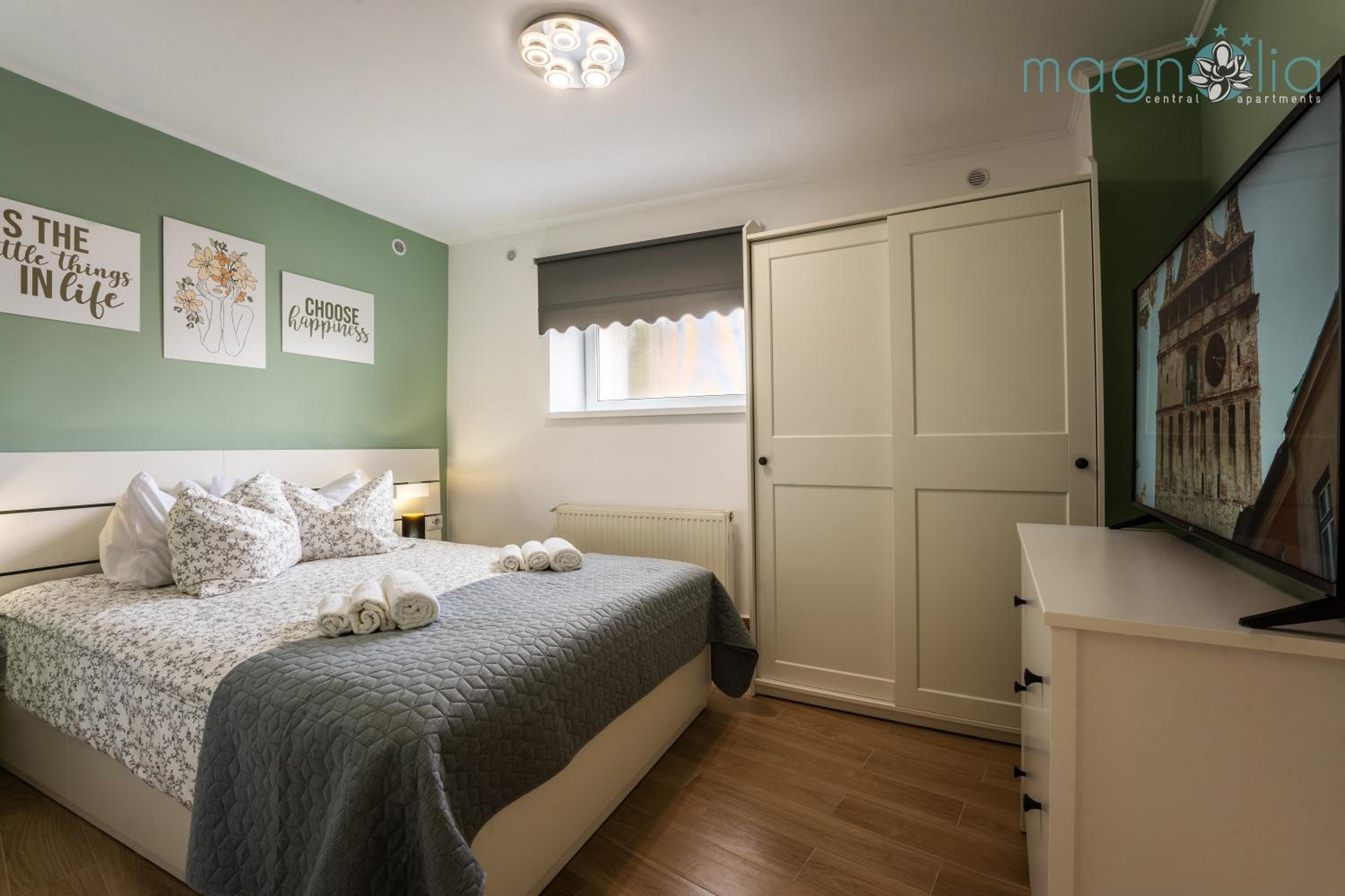Two-Bedroom Apartment - Photo 5