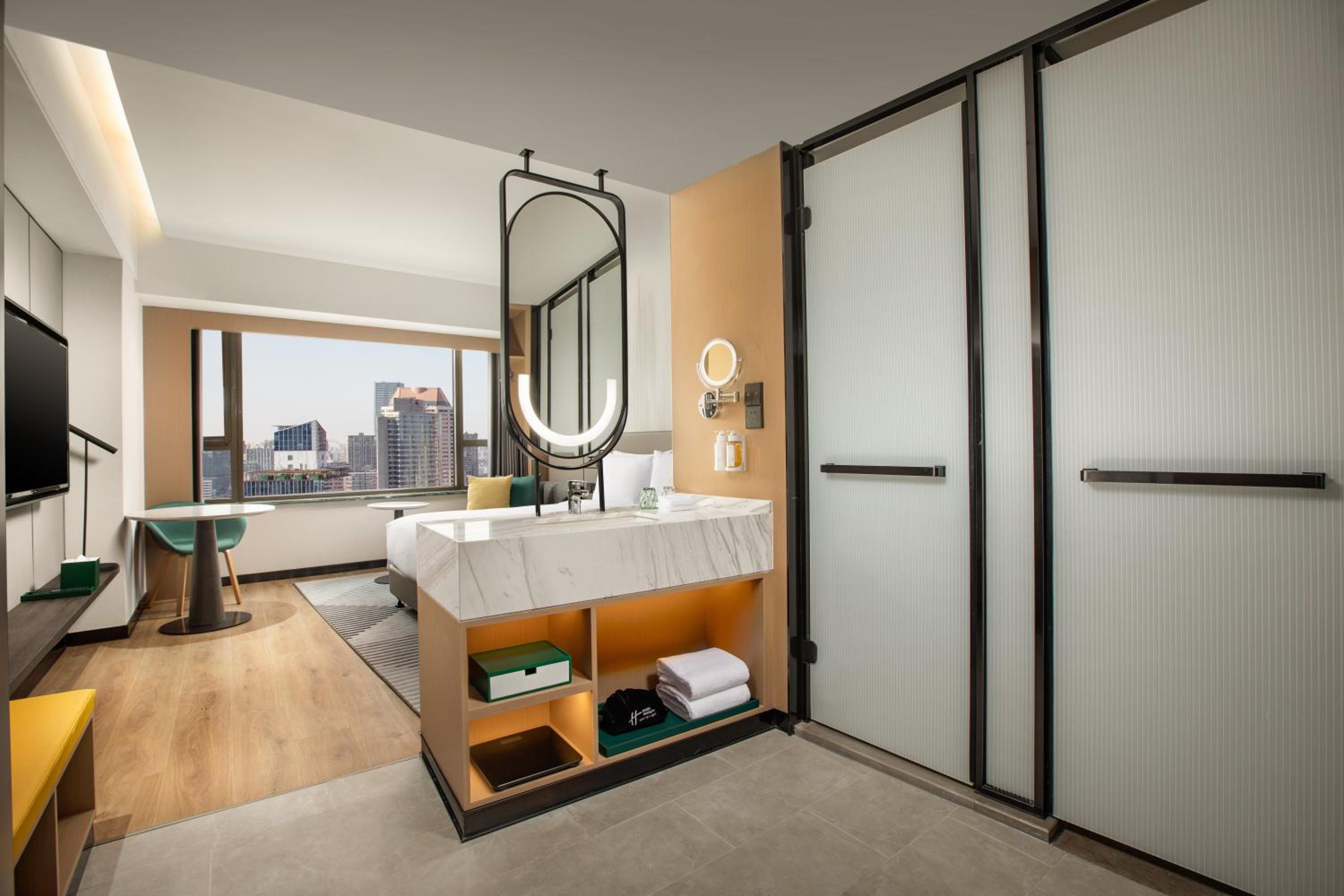 Standard King Room