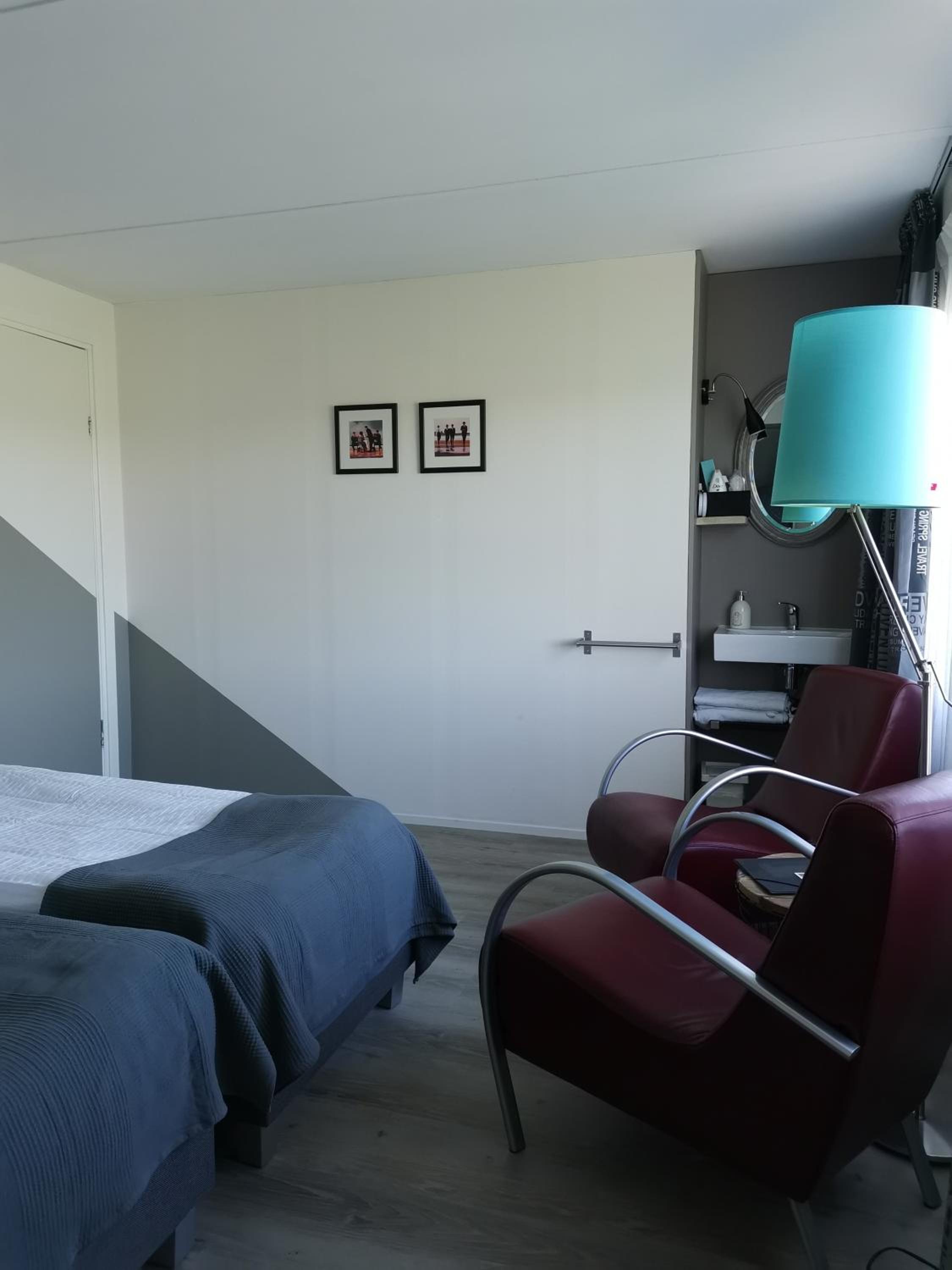 Deluxe Double or Twin Room with Garden View - Photo 9