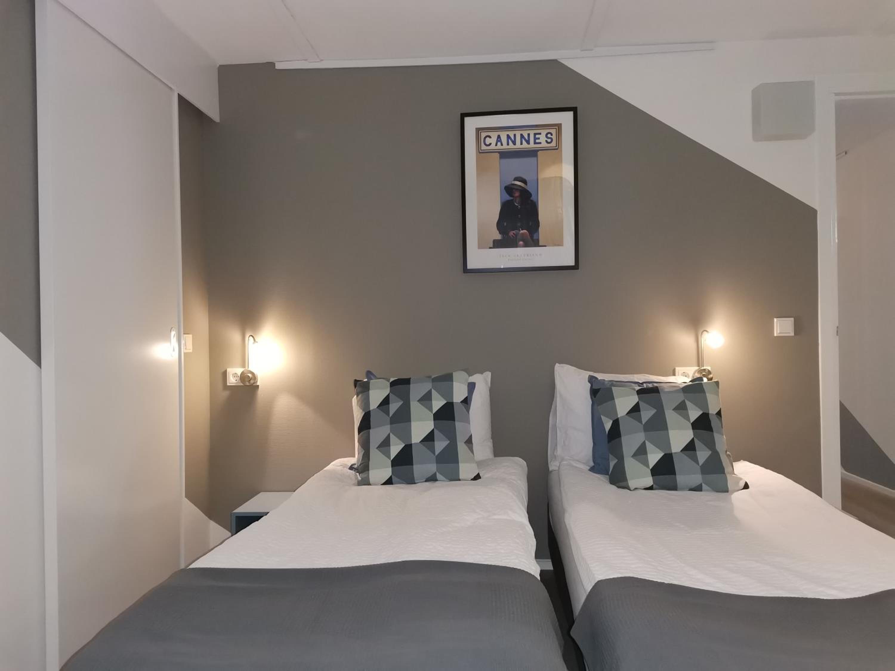 Deluxe Double or Twin Room with Garden View - Photo 11