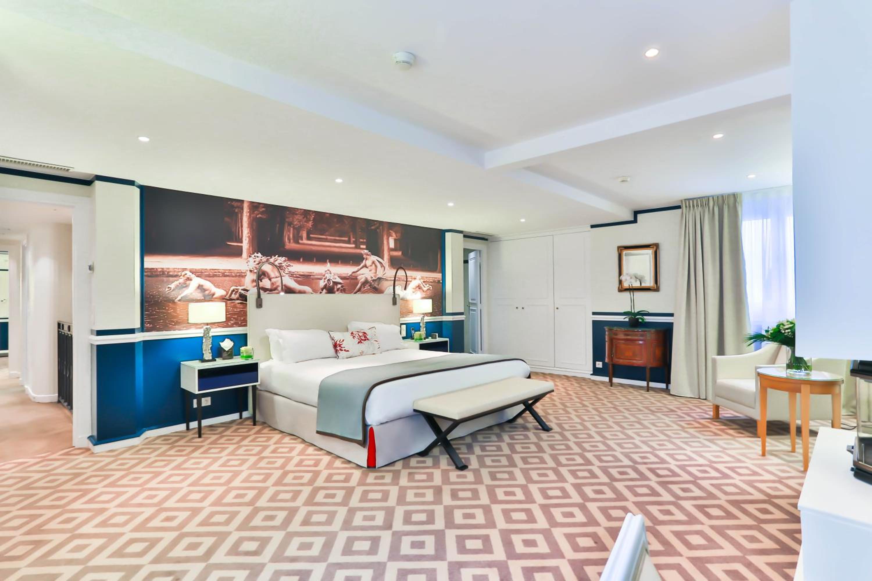Presidential Suite