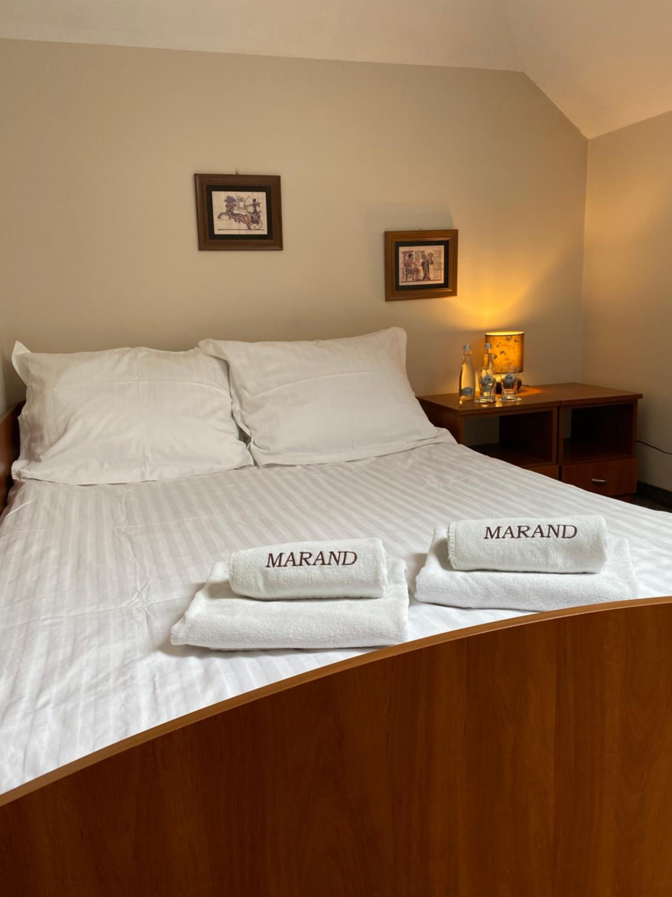 Deluxe Double Room with Shower - Photo 2