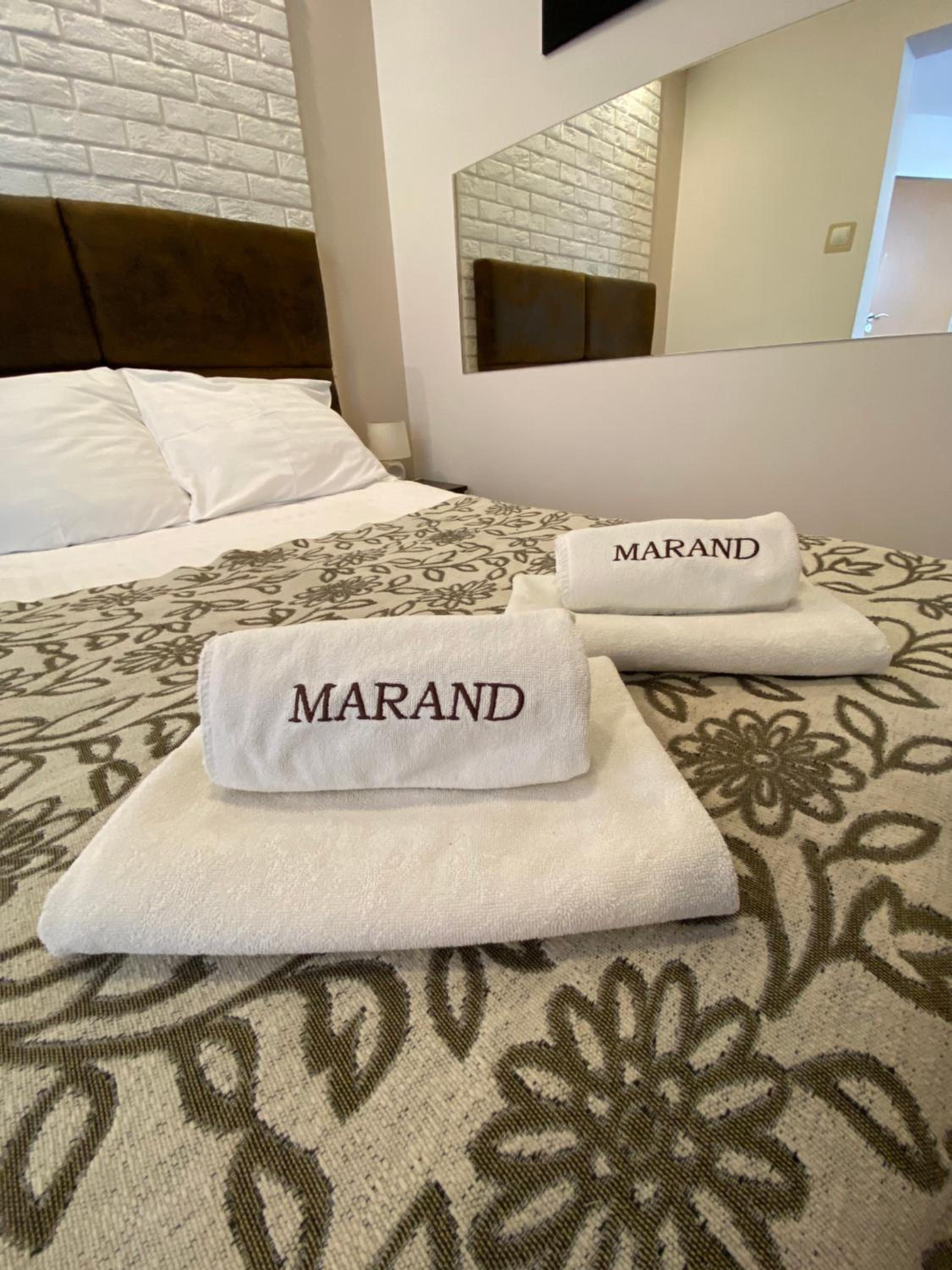 Deluxe Double Room with Bath - Photo 1