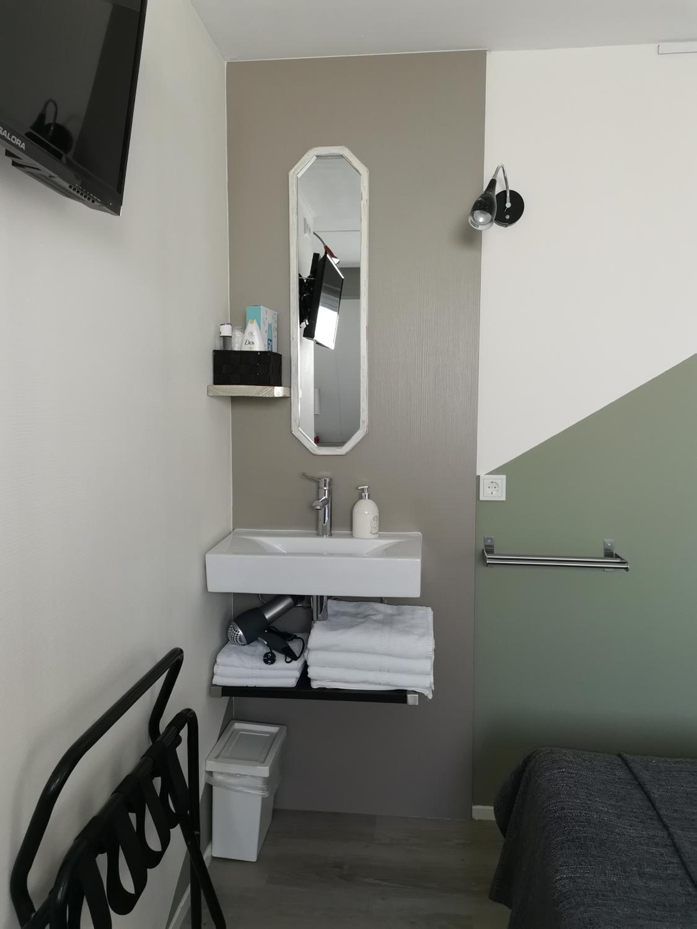 Comfort Triple Room - Photo 6