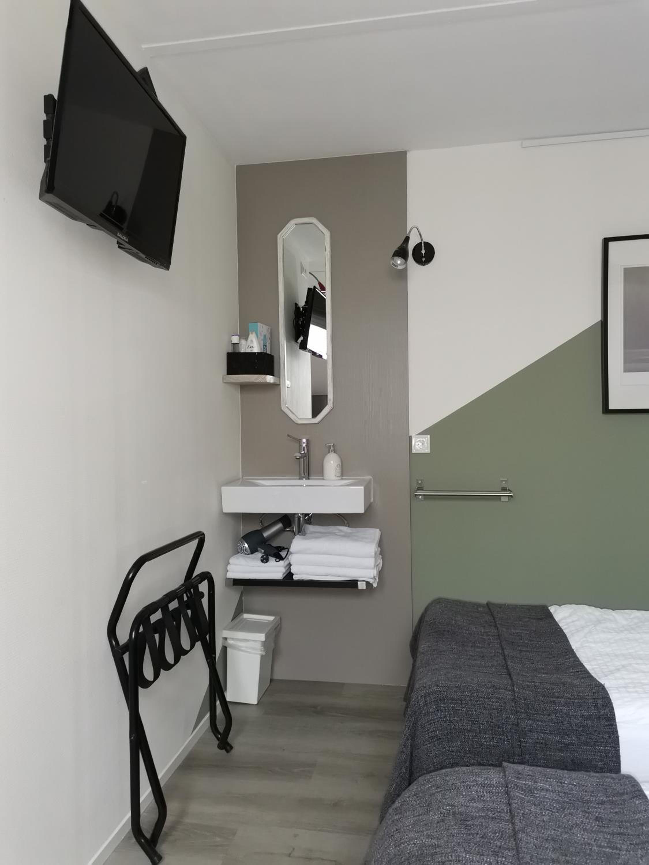 Comfort Triple Room - Photo 5