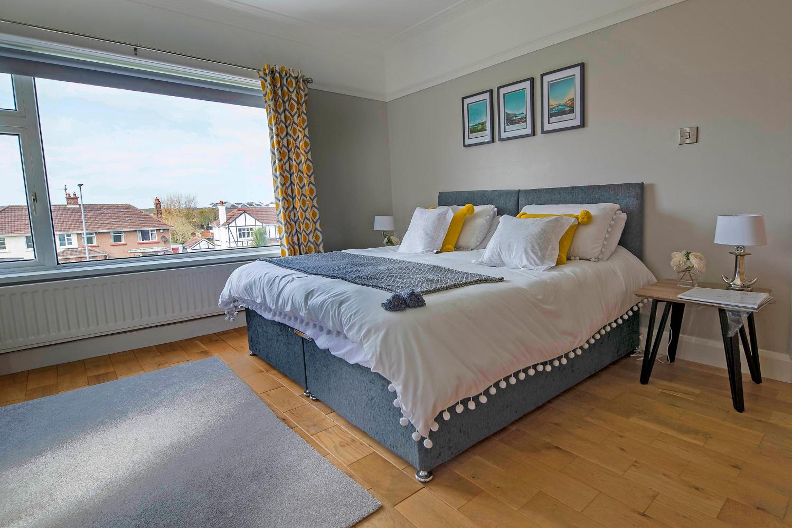 Double or Twin Room with Private Bathroom - Photo 6