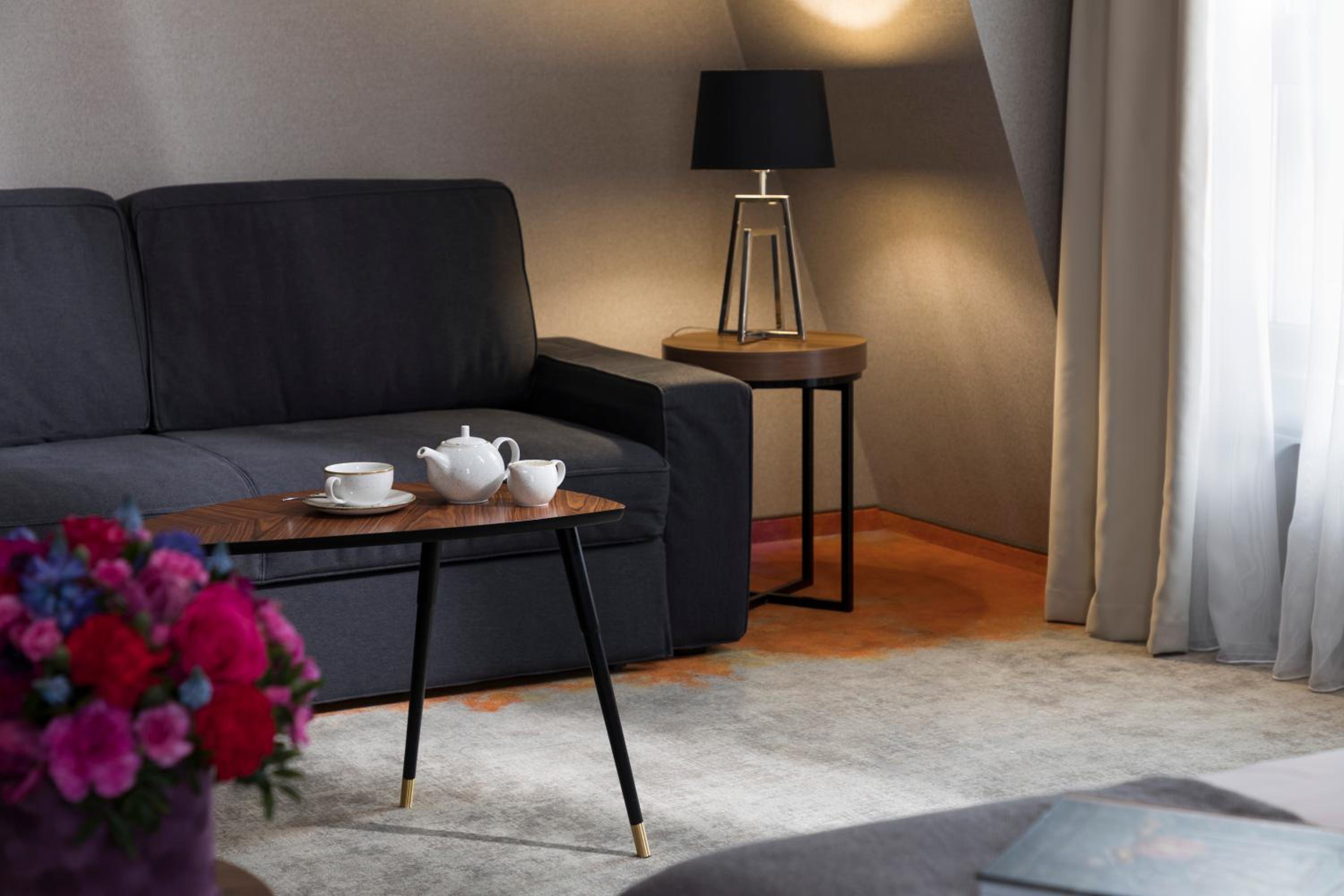 Deluxe Family Room photo 1