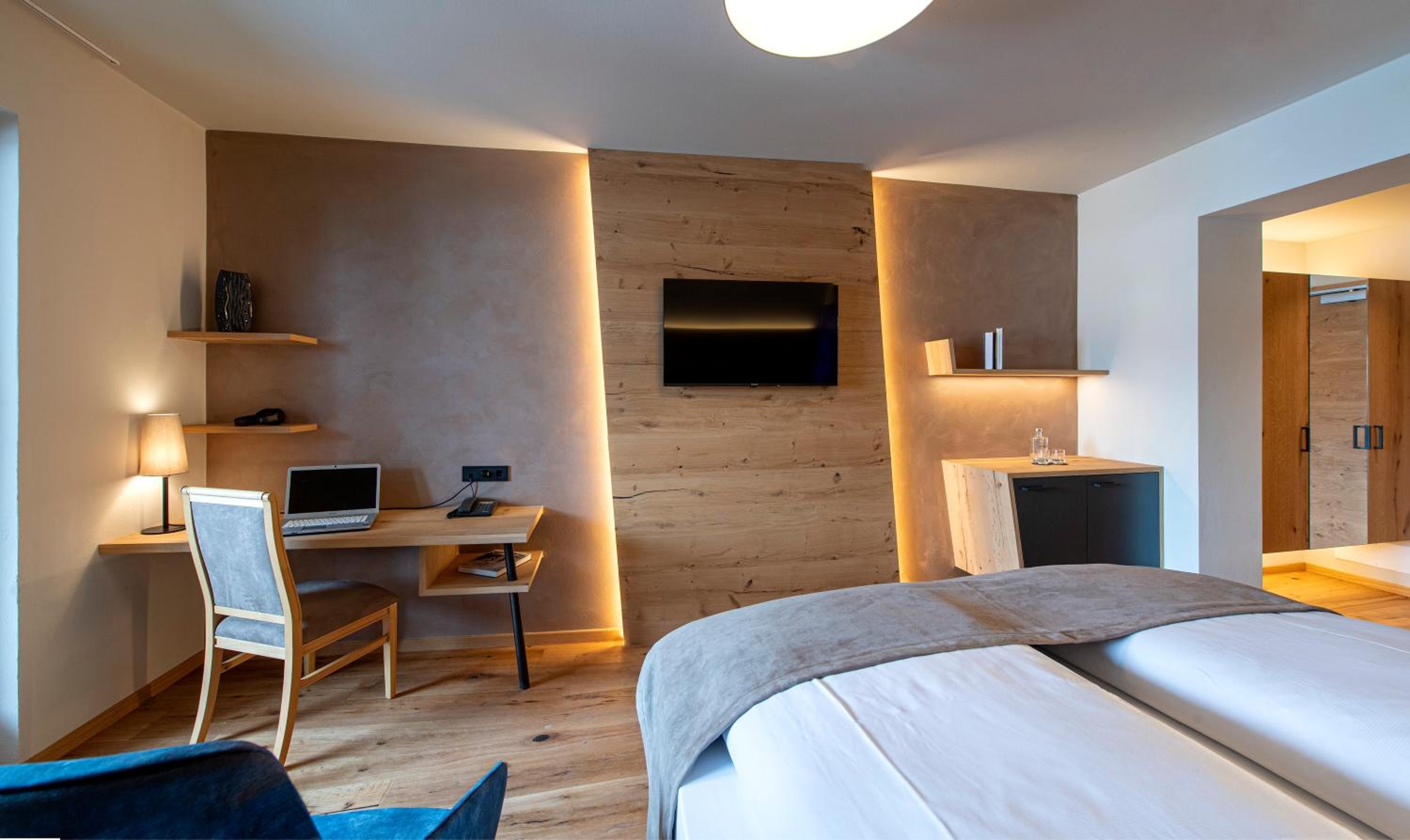 Double Room with Balcony photo 3