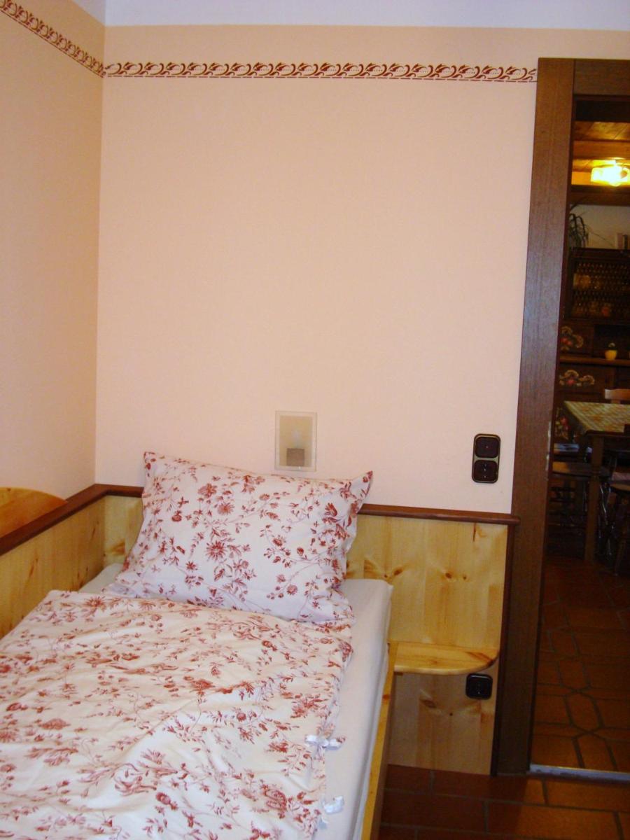Four-Bedroom Apartment with Terrace photo 1