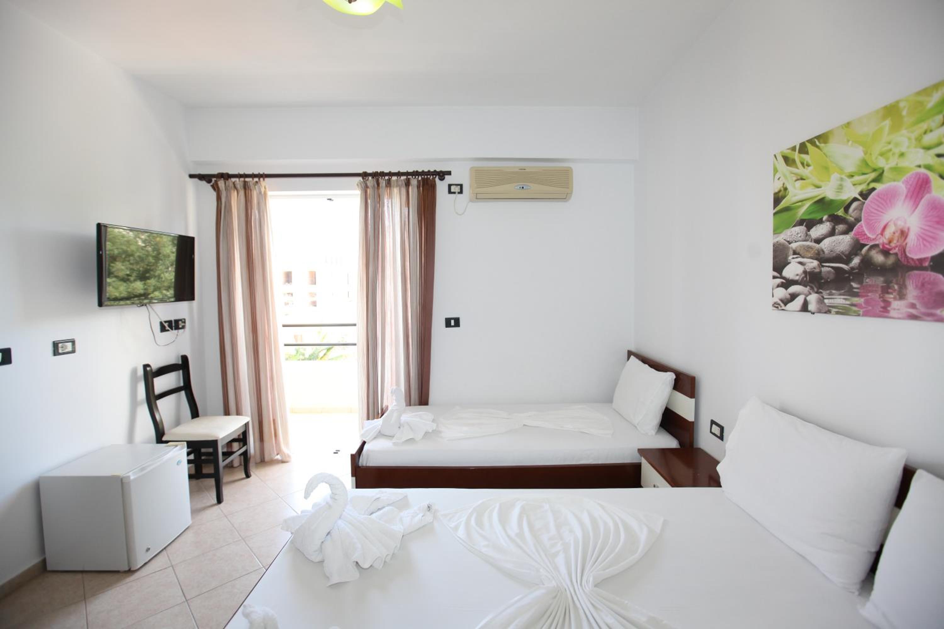 Triple Room with Sea View photo 1