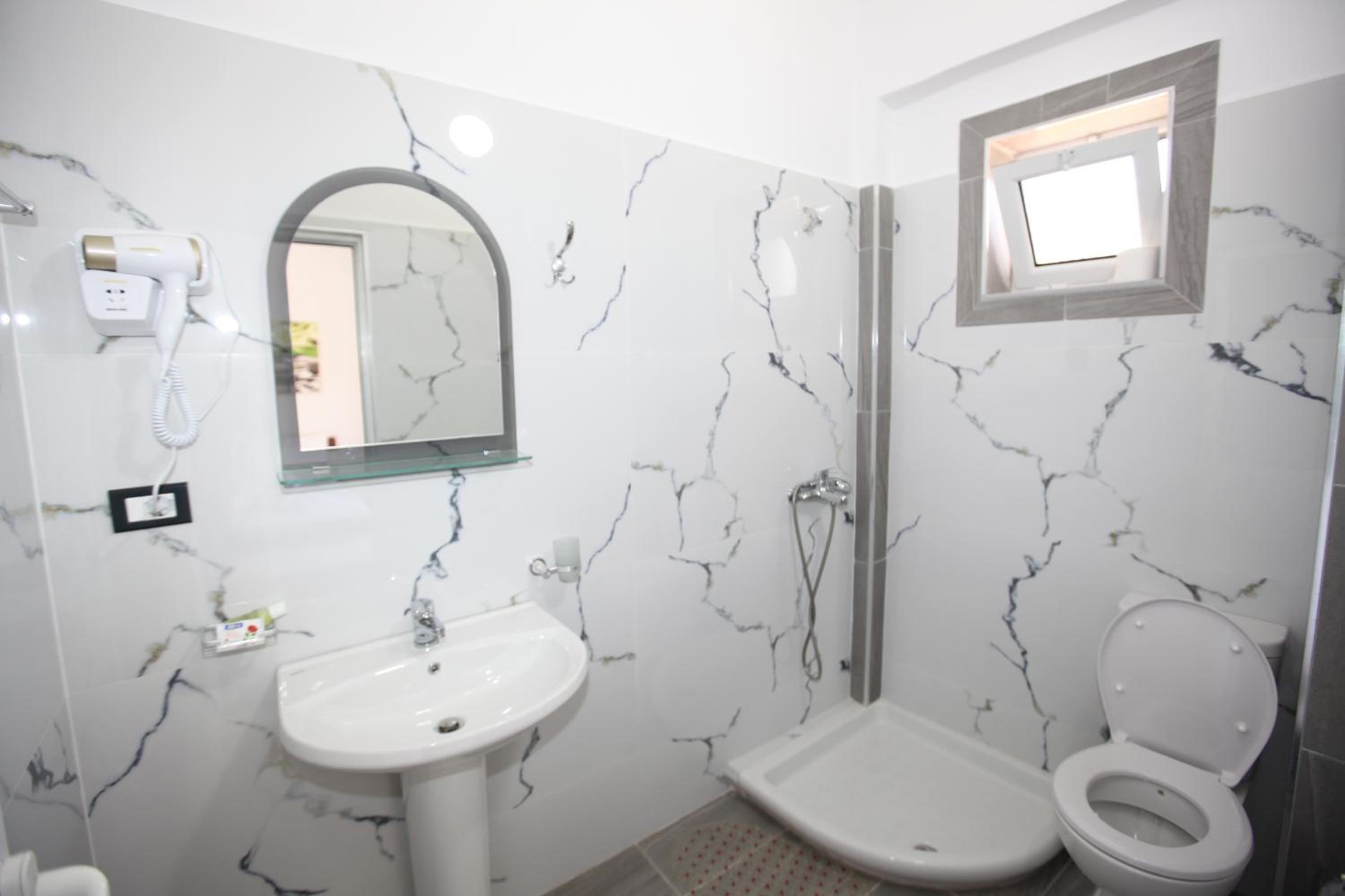 Triple Room with Sea View photo 2