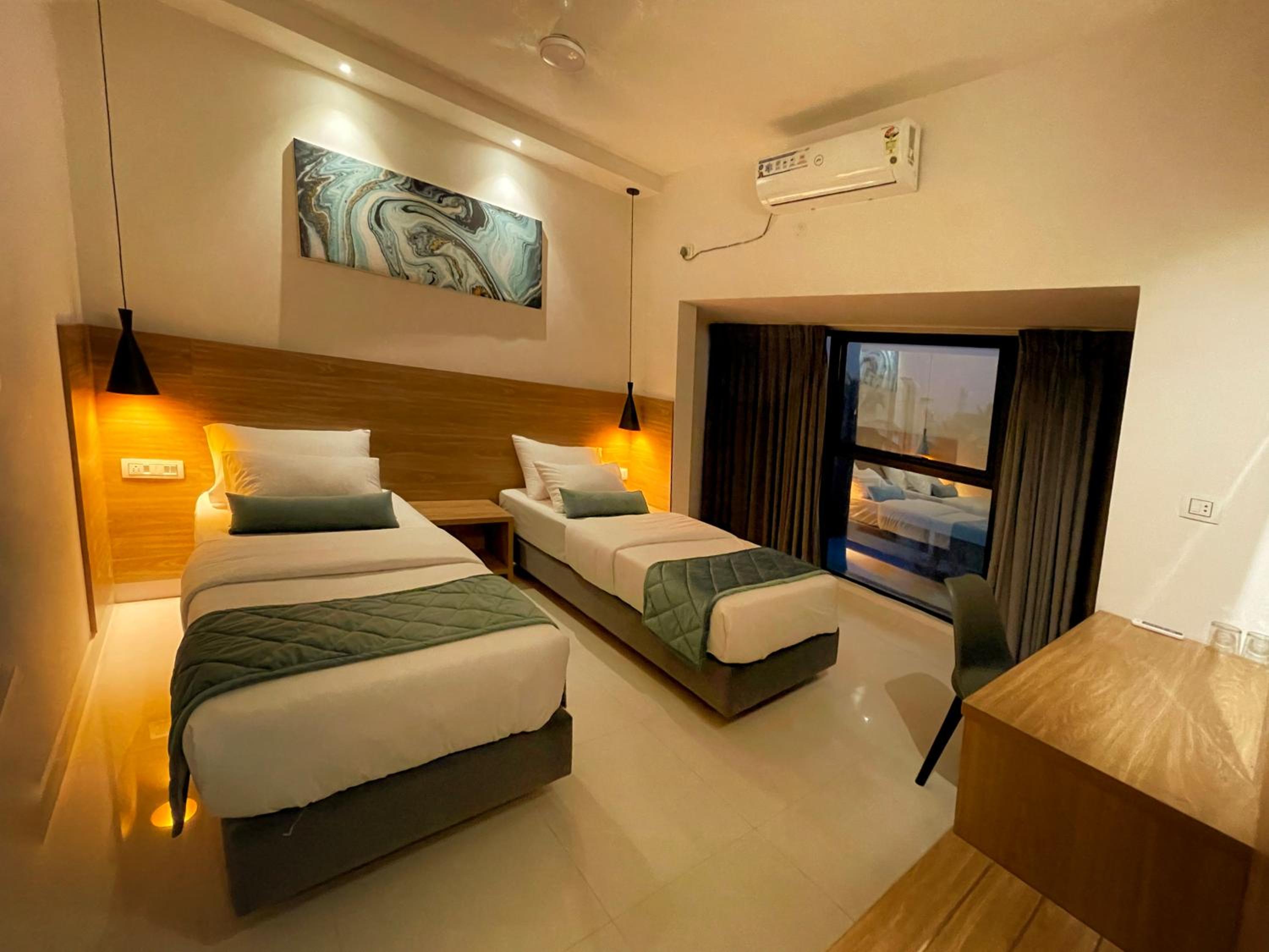 One-Bedroom Apartment - Photo 15