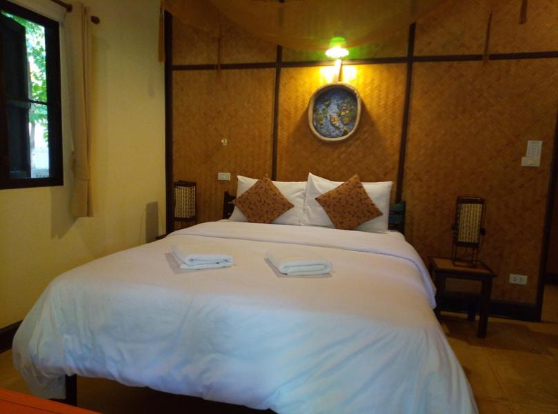 Double or Twin Room with Balcony photo 3