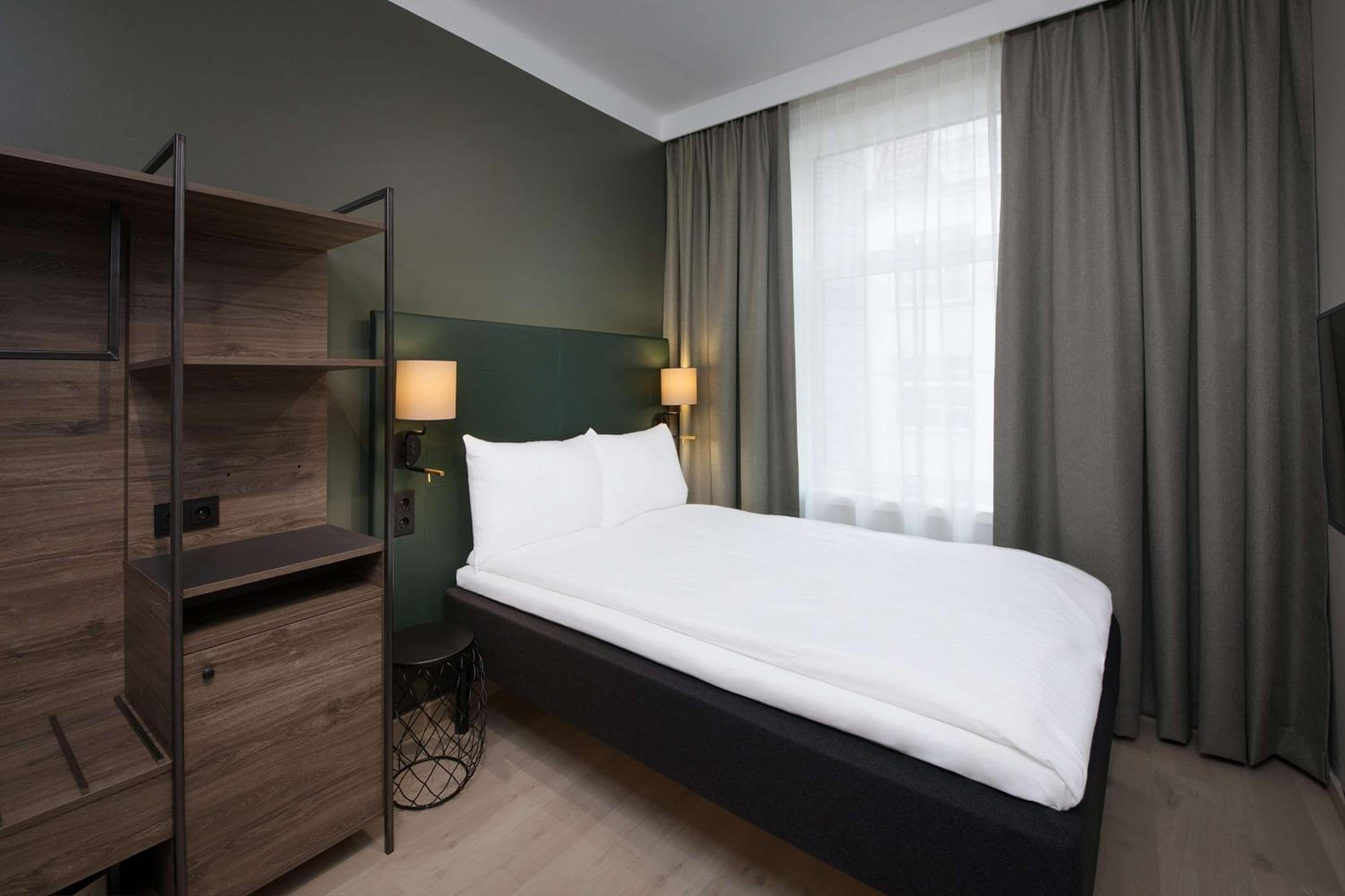 Standard Double Room - Photo 1