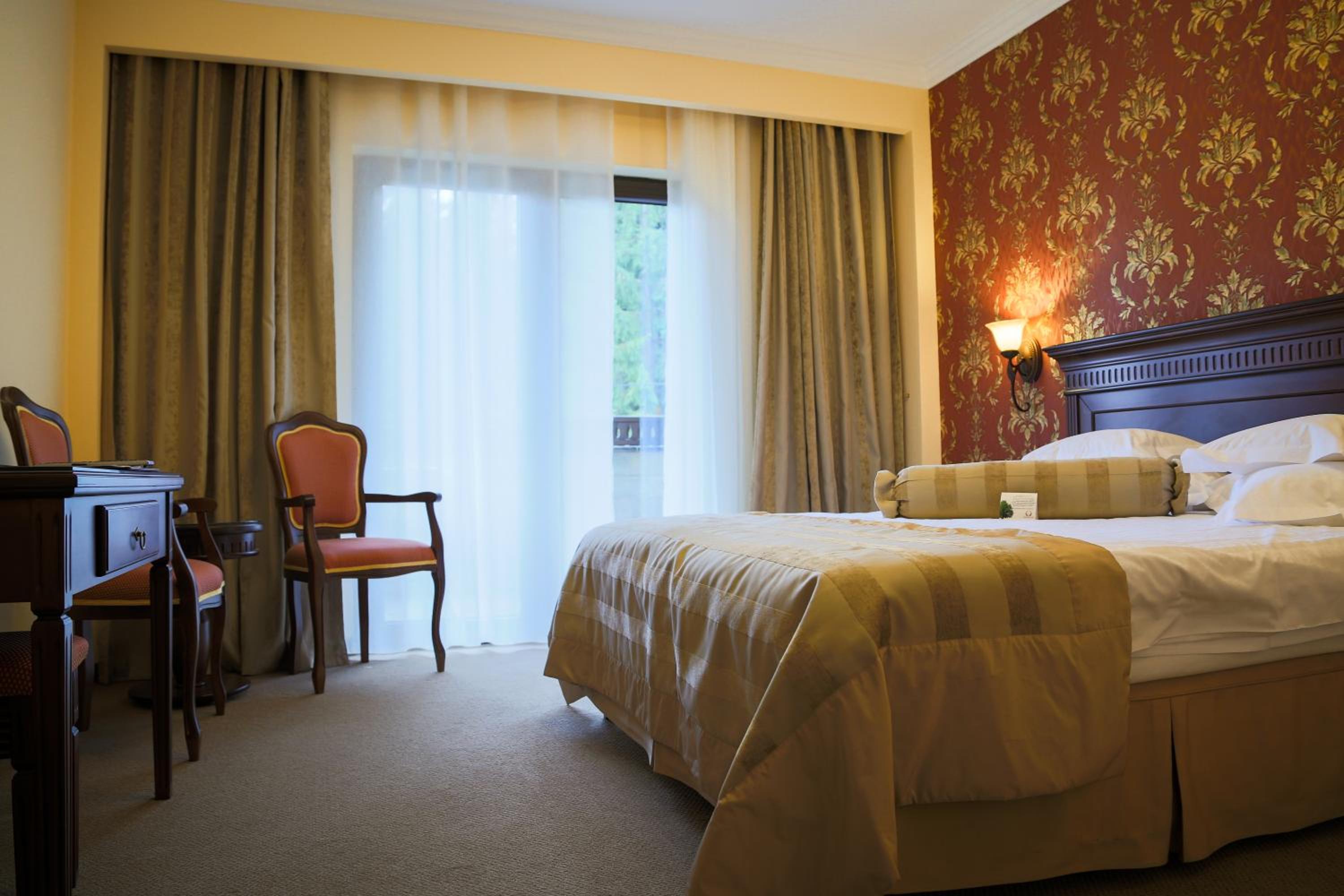 Superior Double or Twin room without SPA access - Photo 2