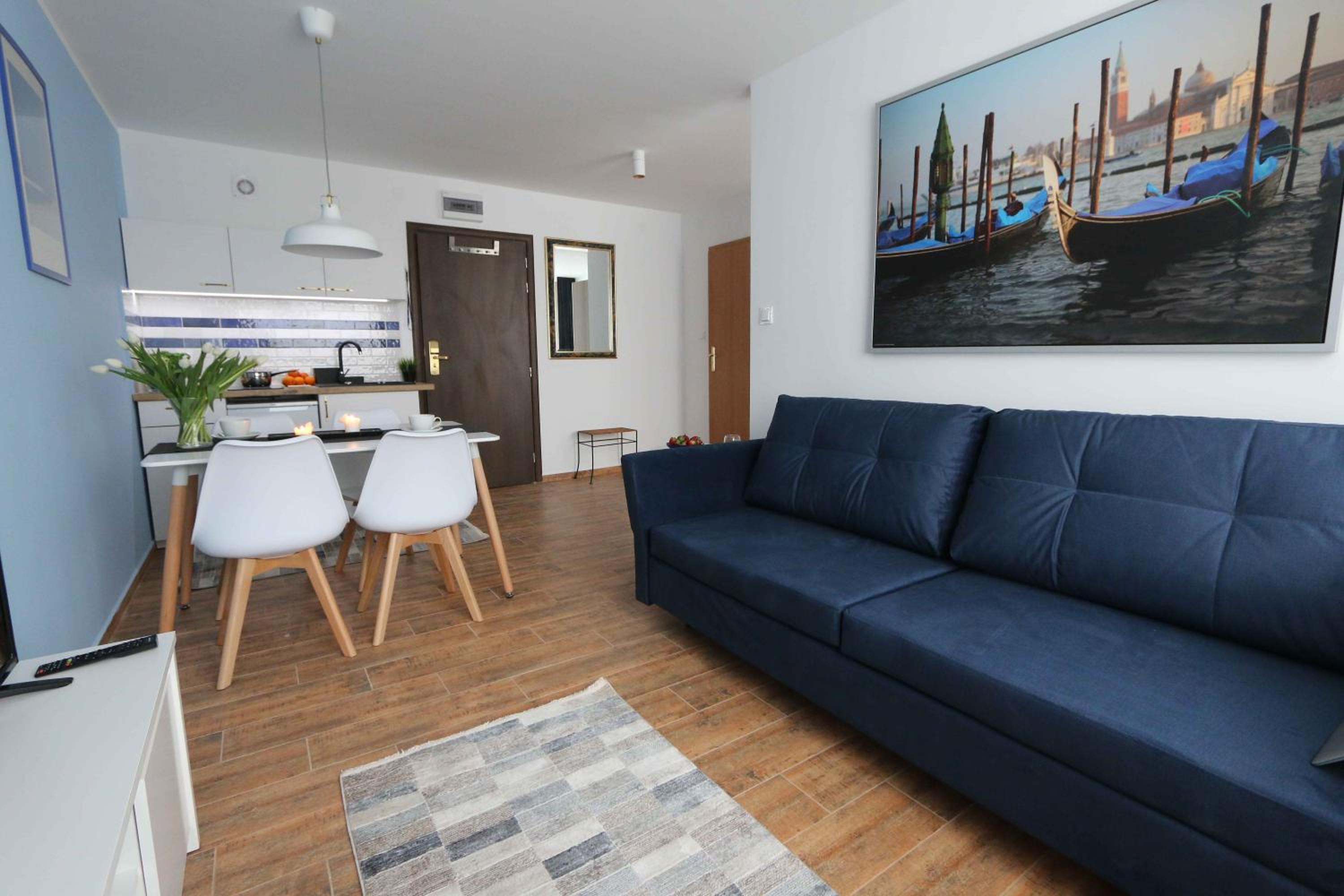 Apartment photo 3
