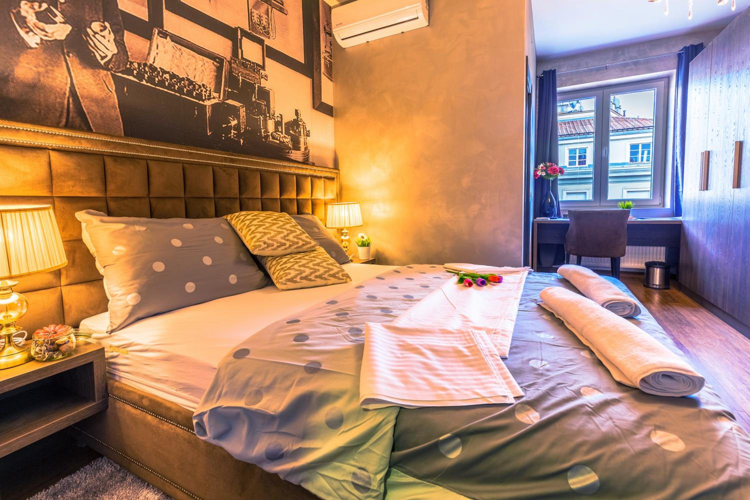 Double Room - Photo 9