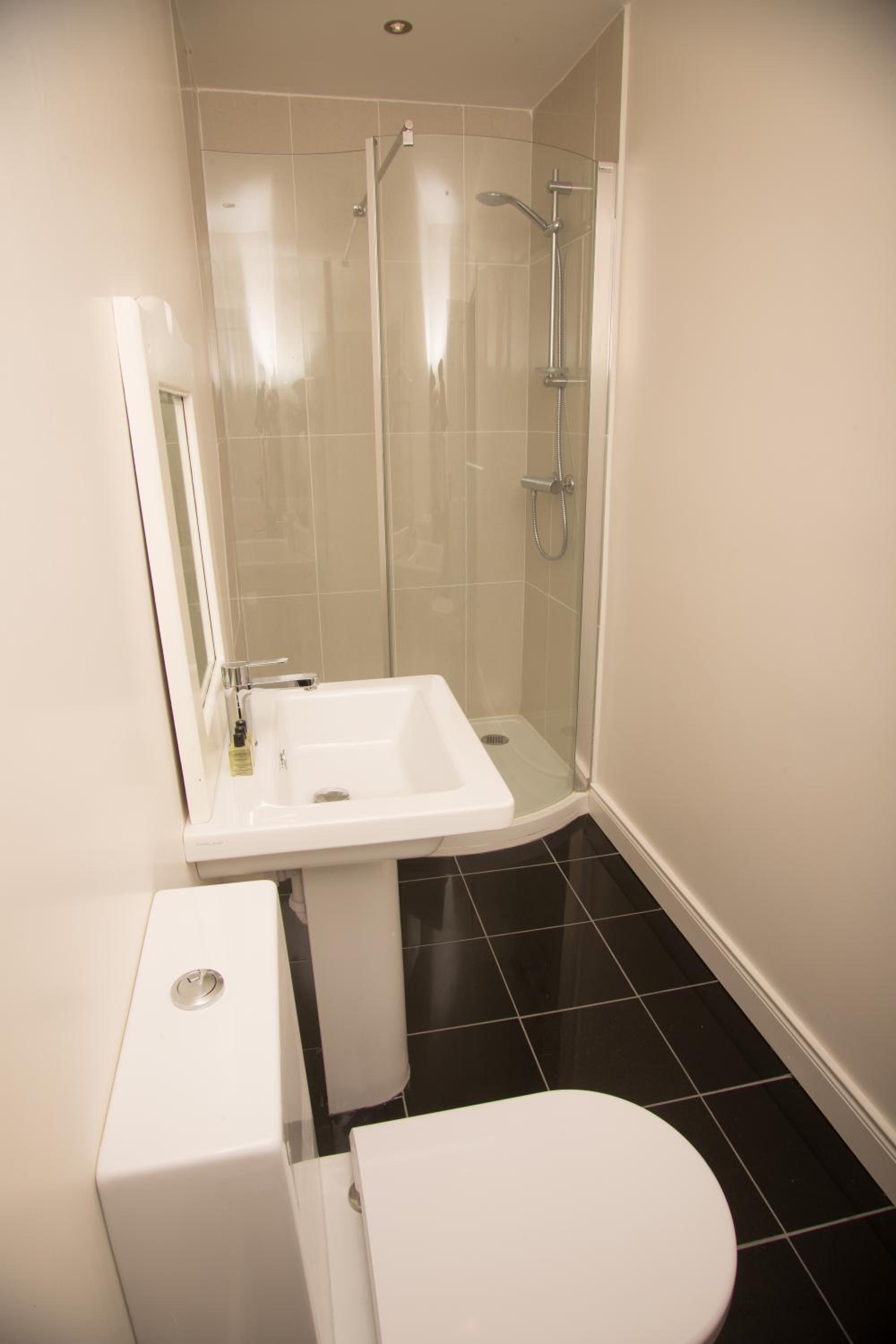 Deluxe Twin Room - Photo 2