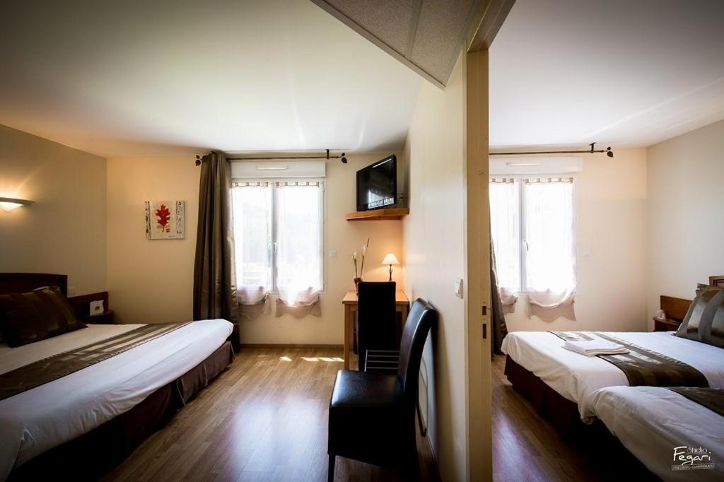 Quadruple Room with Shower photo 3