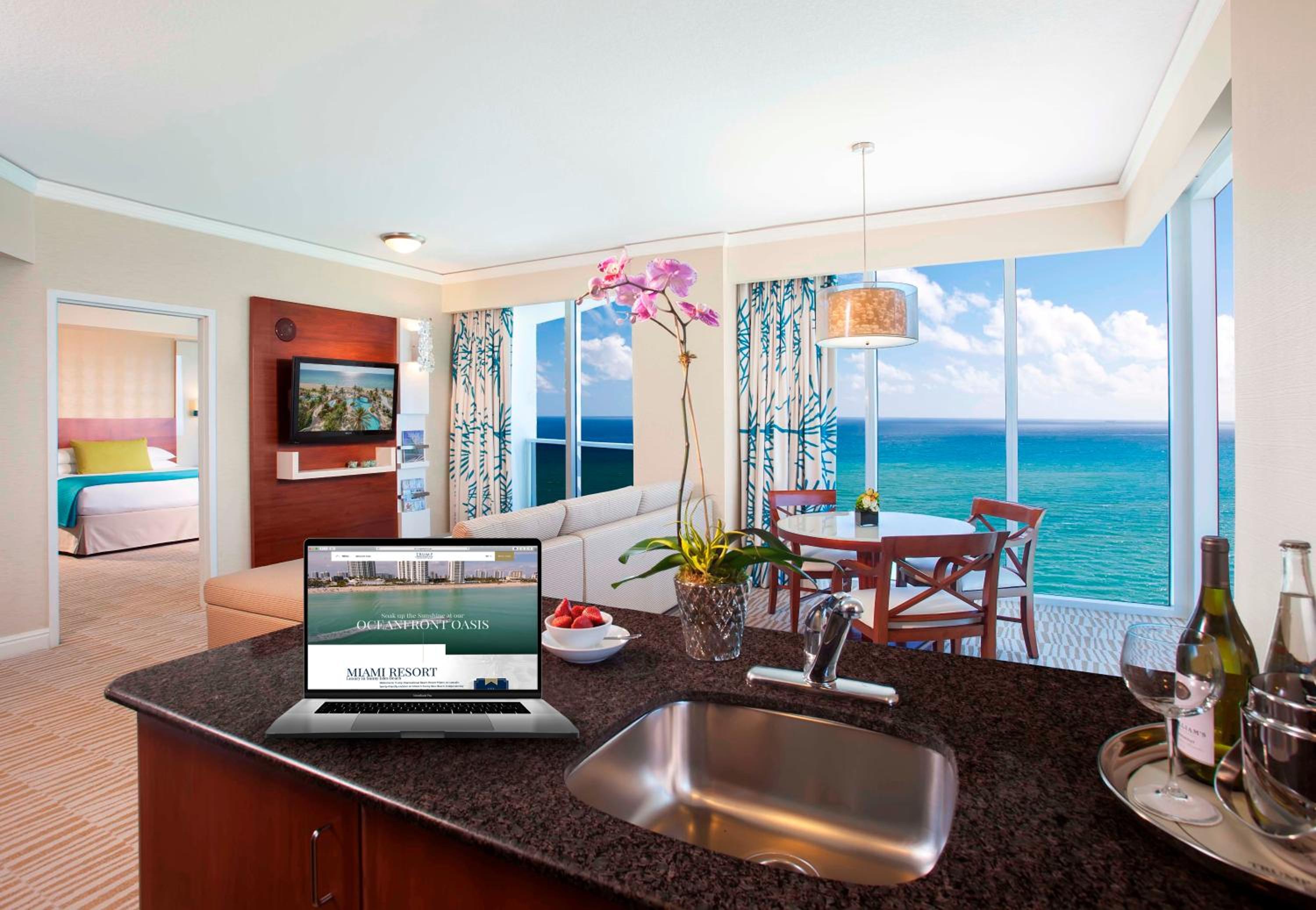 One Bedroom Suite Oceanfront