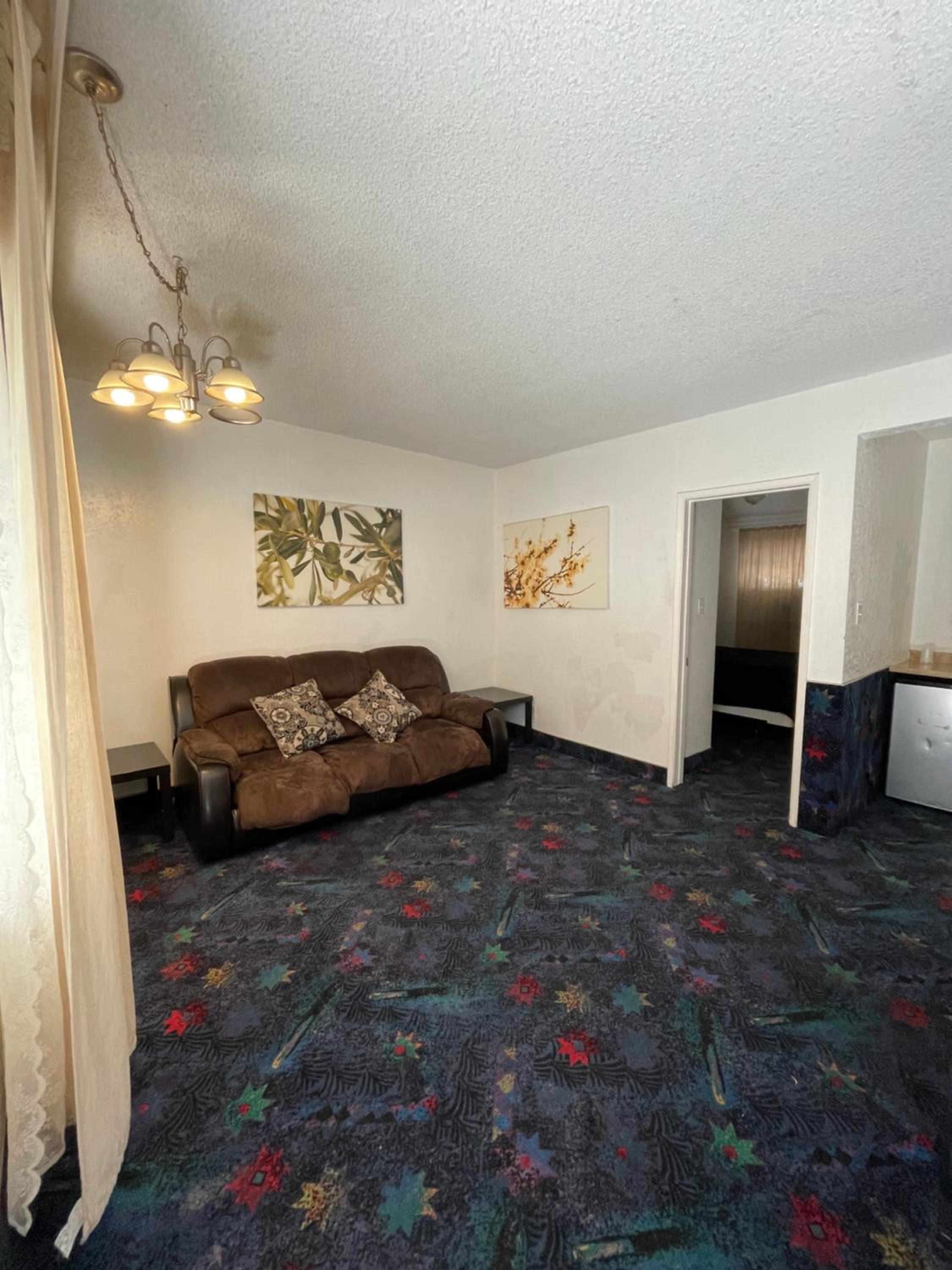 Queen Suite photo 2