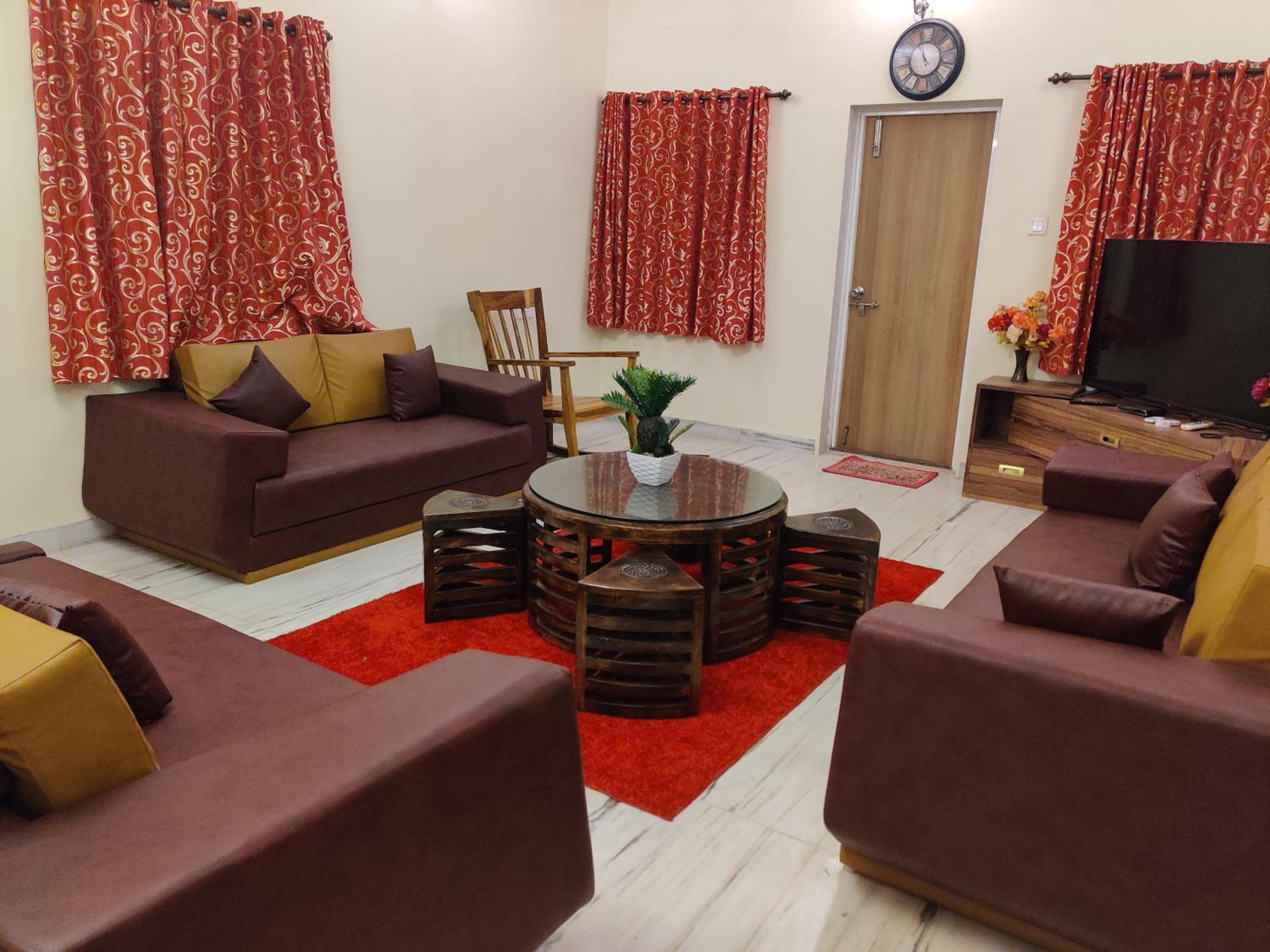 Three-Bedroom Villa photo 1