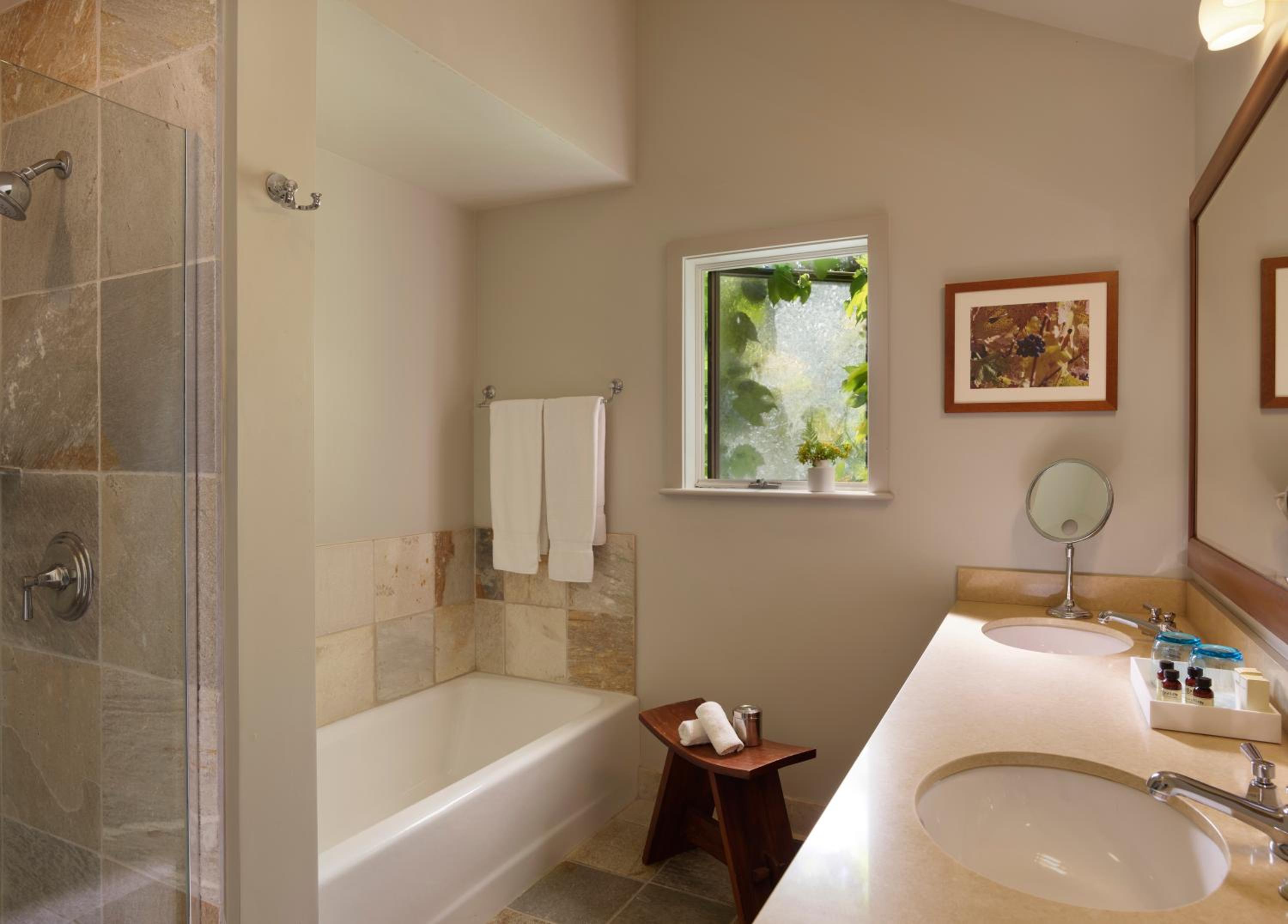 Harvest King Room with Fireplace Terrace - Photo 3