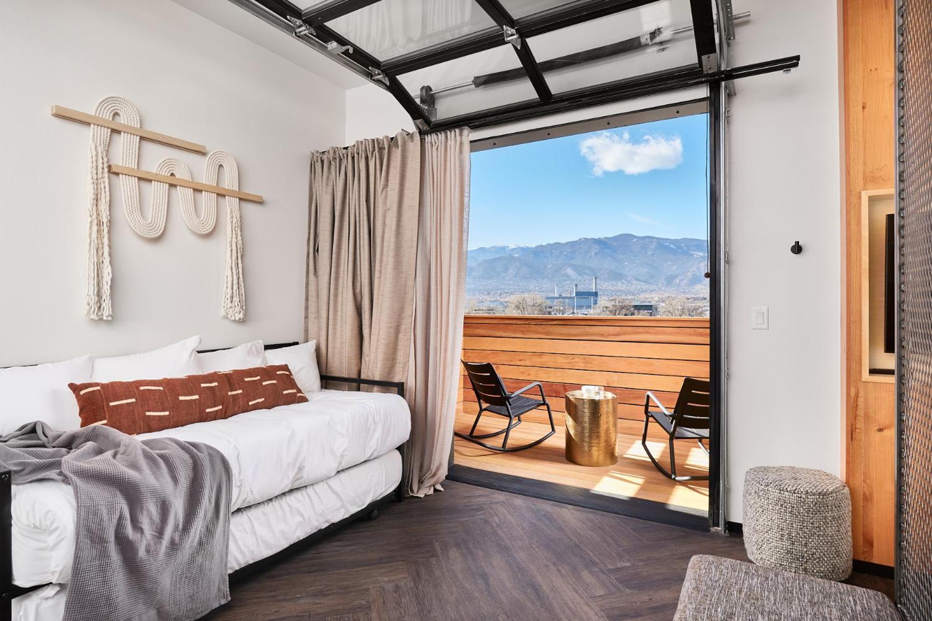 Mountain Queen Balcony Suite