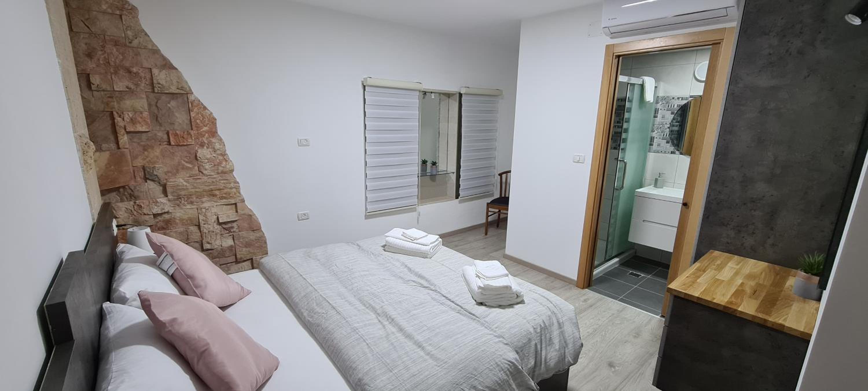 Superior Double Room - Photo 11