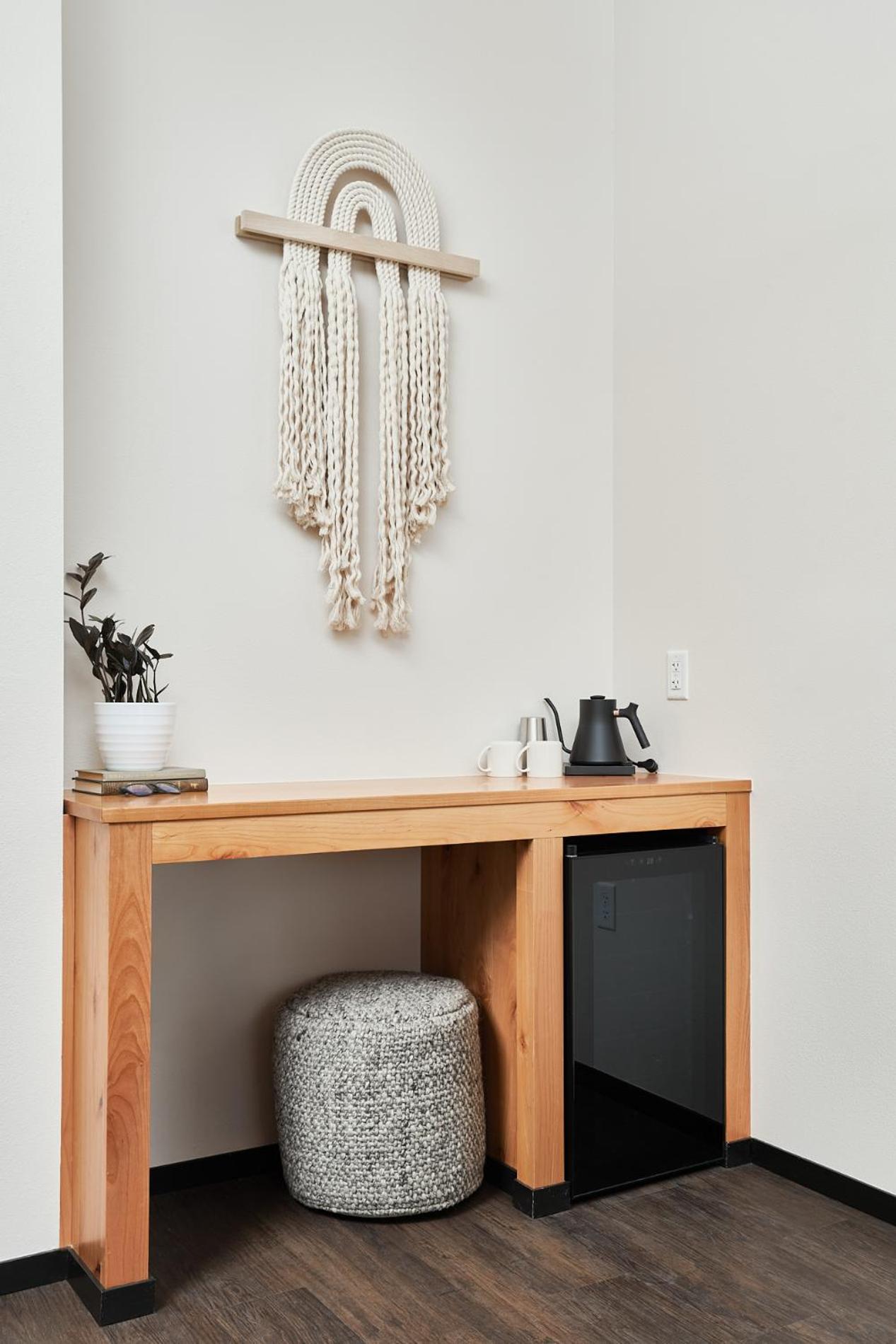Mountain Junior Queen Suite - Photo 14