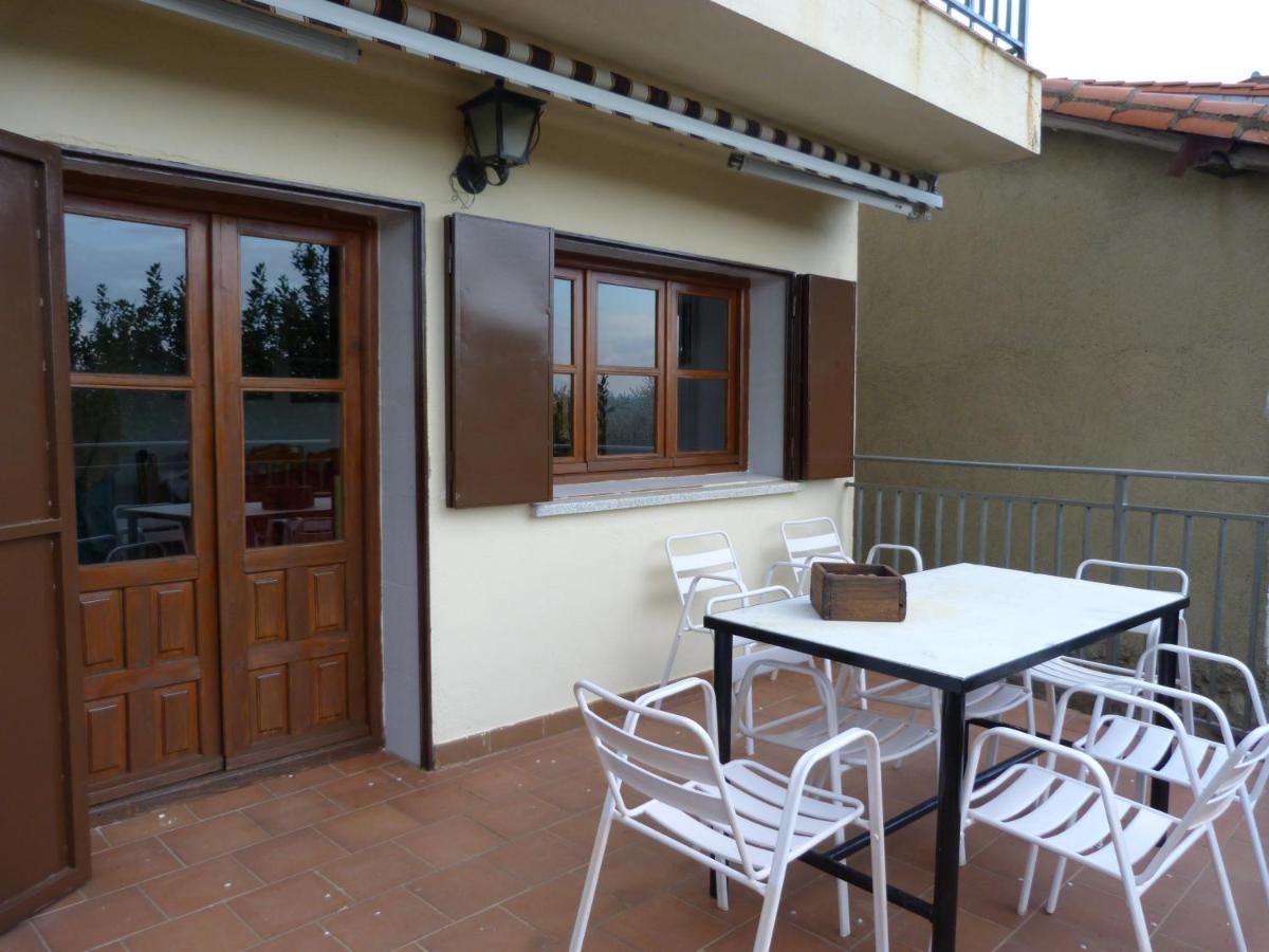 Four-Bedroom House photo 2