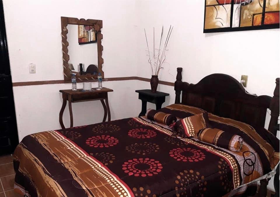 Double Room - Photo 2