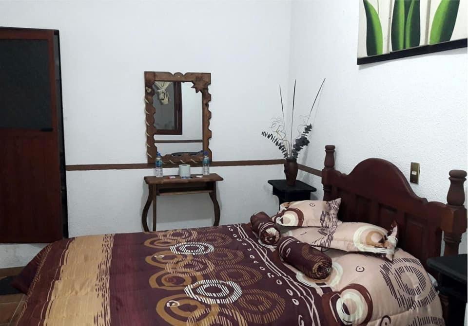 Double Room - Photo 3