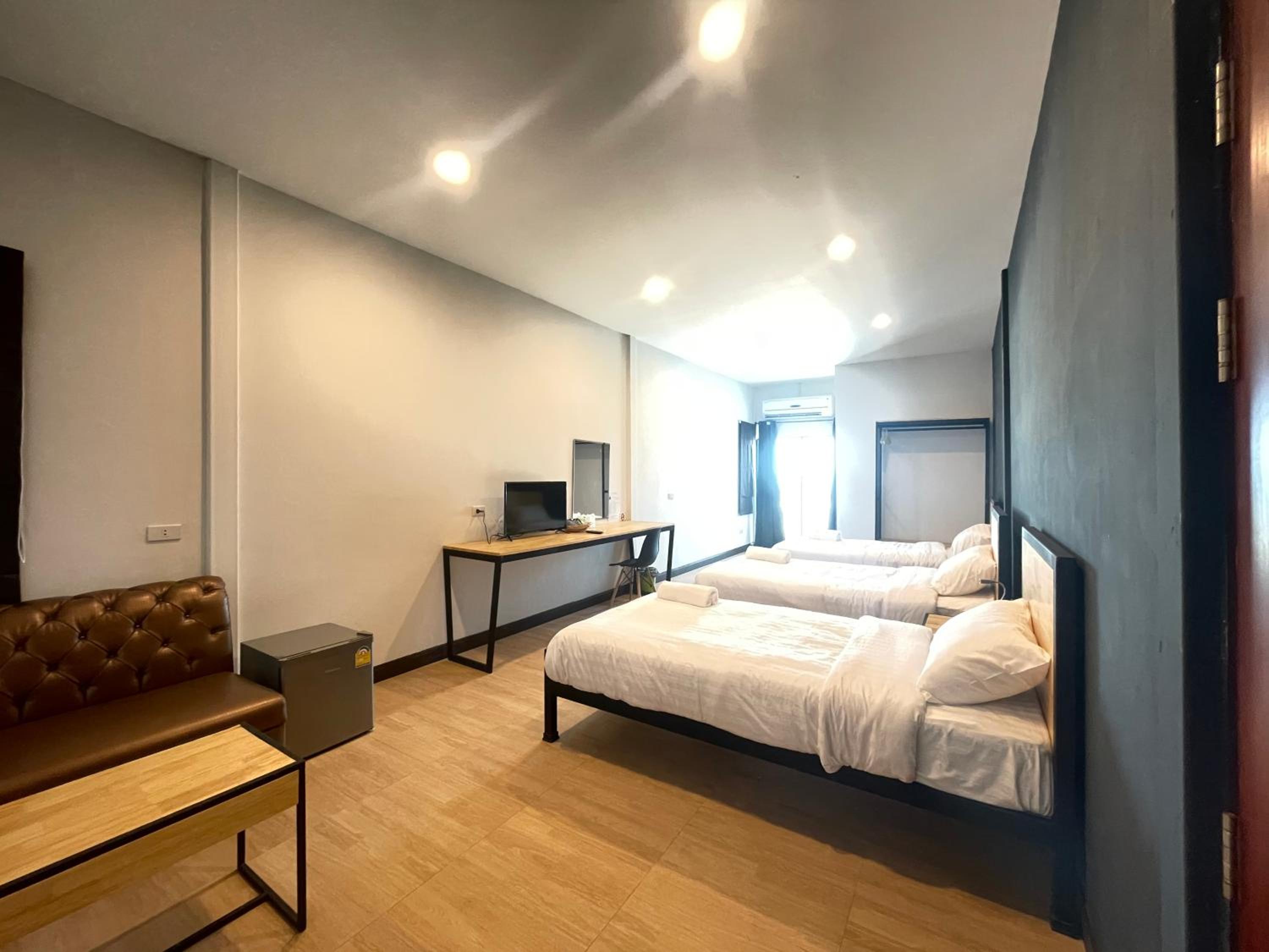 Deluxe Triple Room photo 1