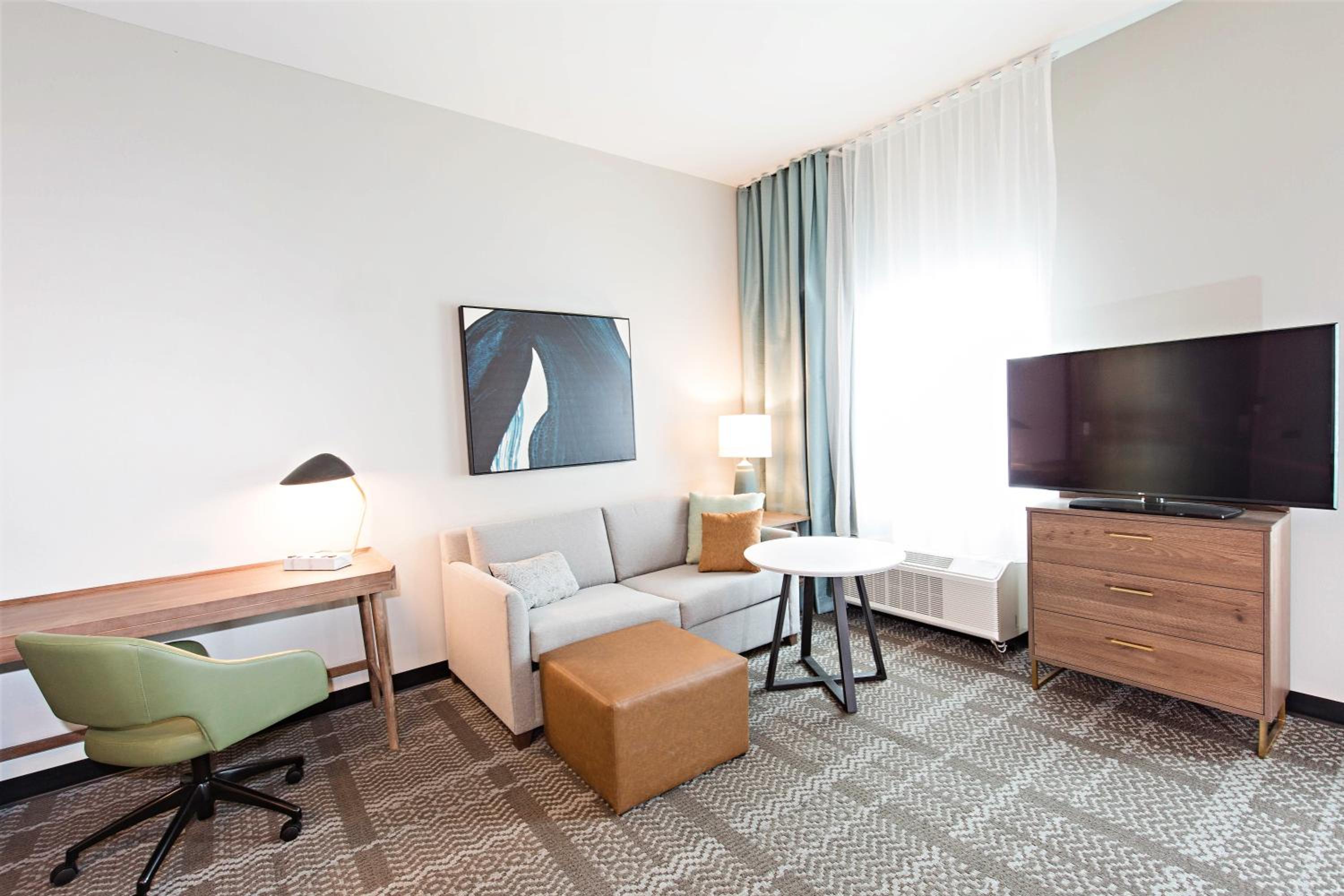 King Studio Suite - Photo 9