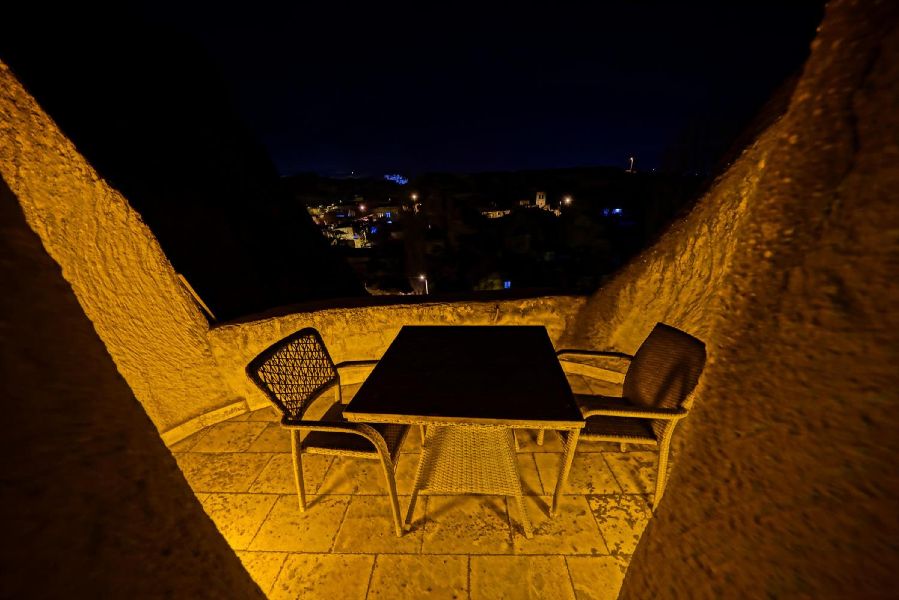 Premium King Cave Suite with Turkish Bath - Photo 22