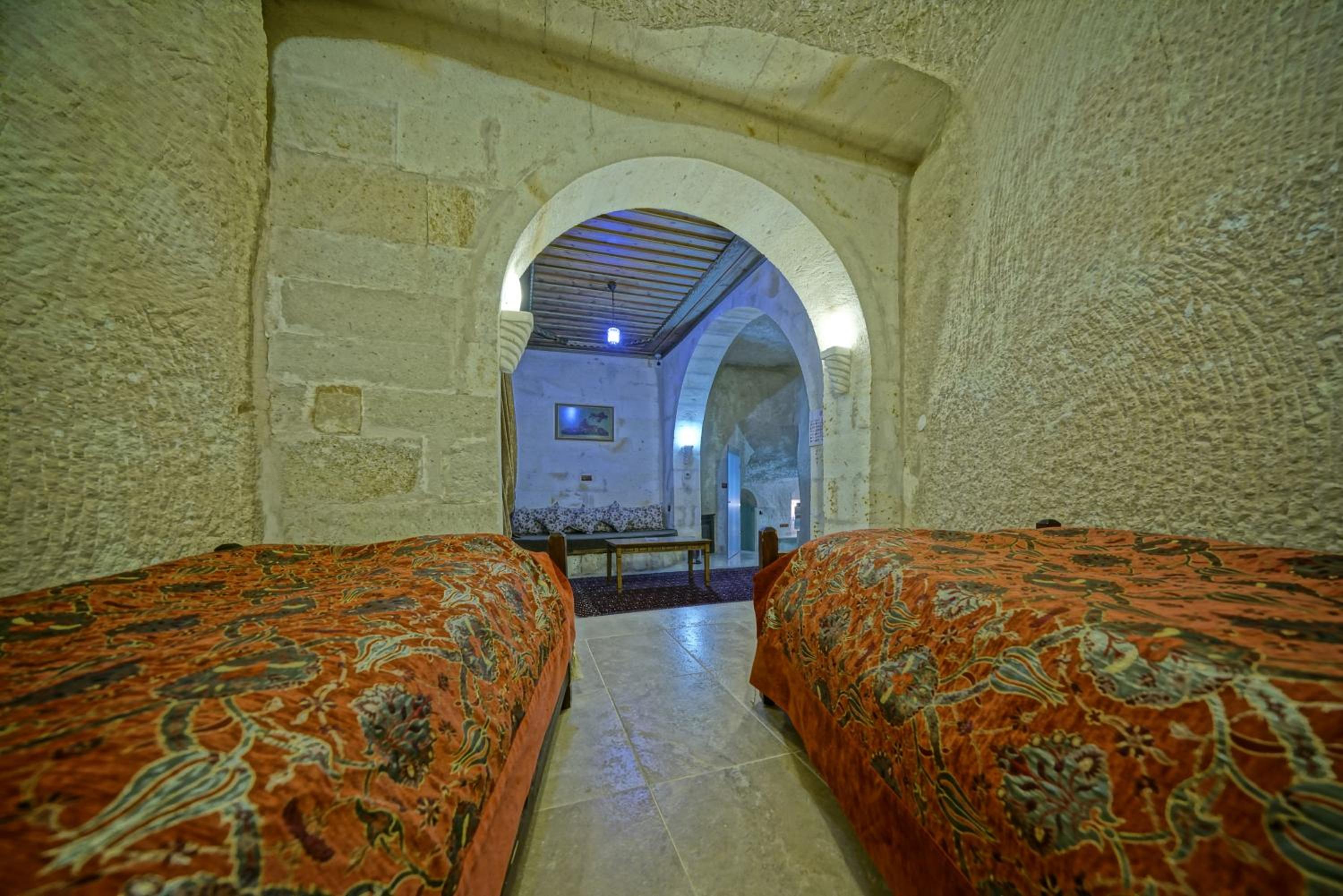 Premium King Cave Suite with Turkish Bath - Photo 4