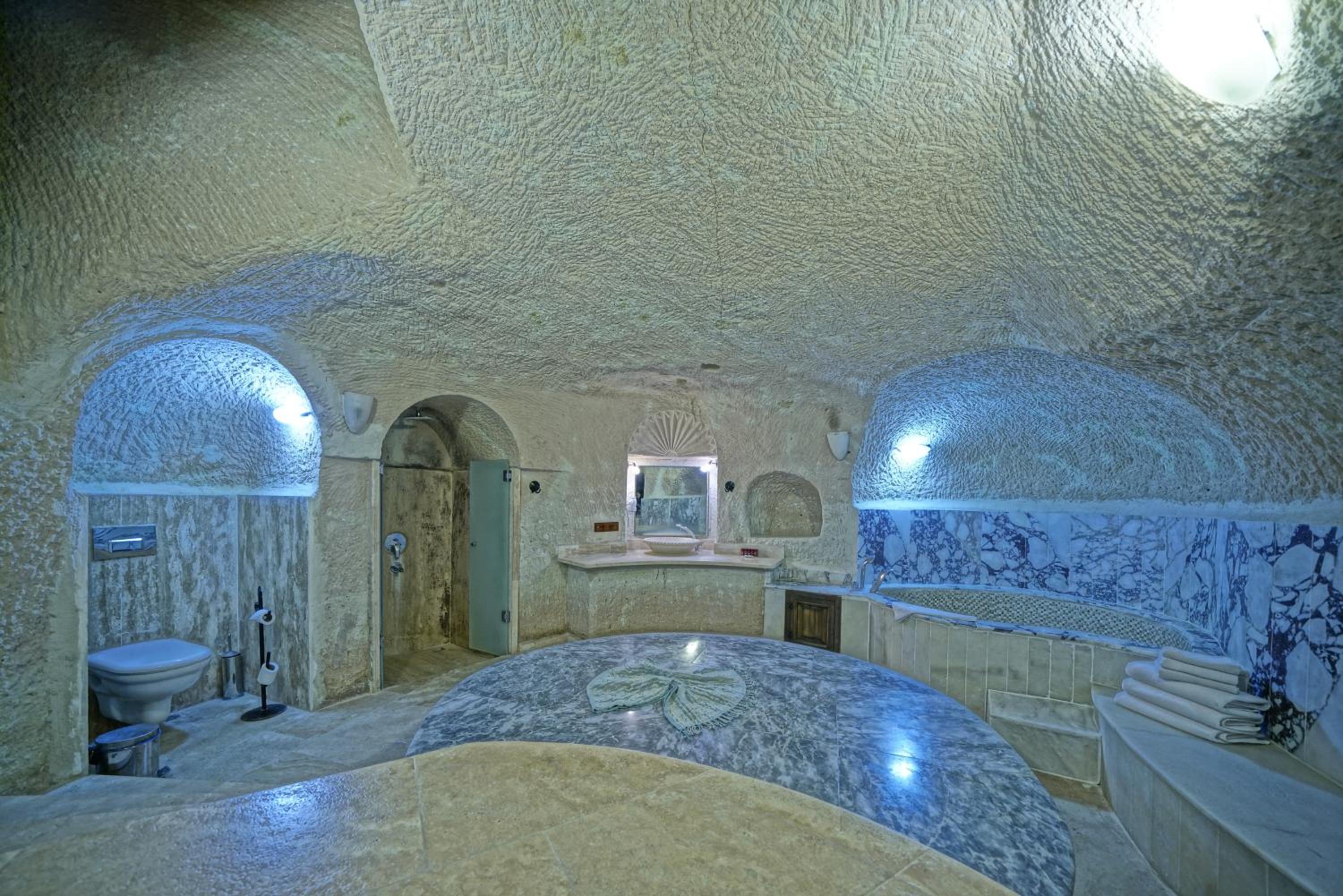 Premium King Cave Suite with Turkish Bath - Photo 31