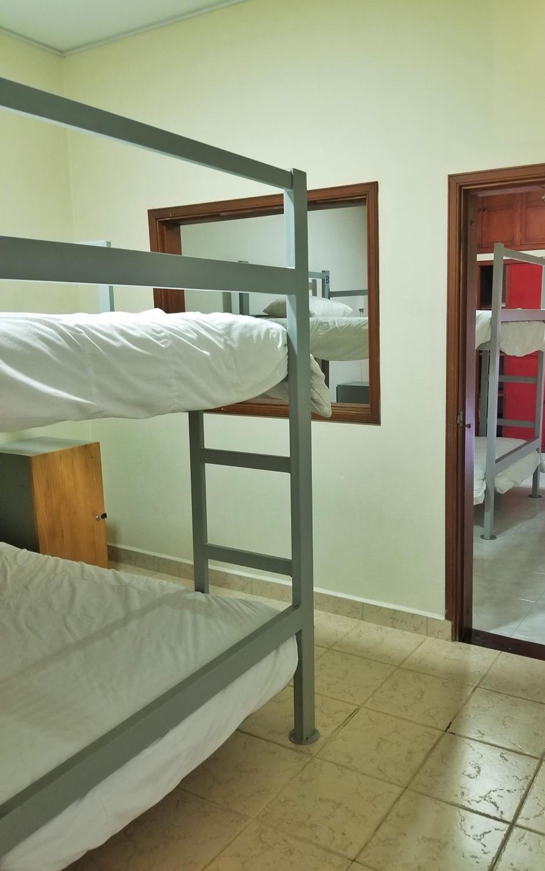 Single Bed in 4-Bed Dormitory Room photo 3