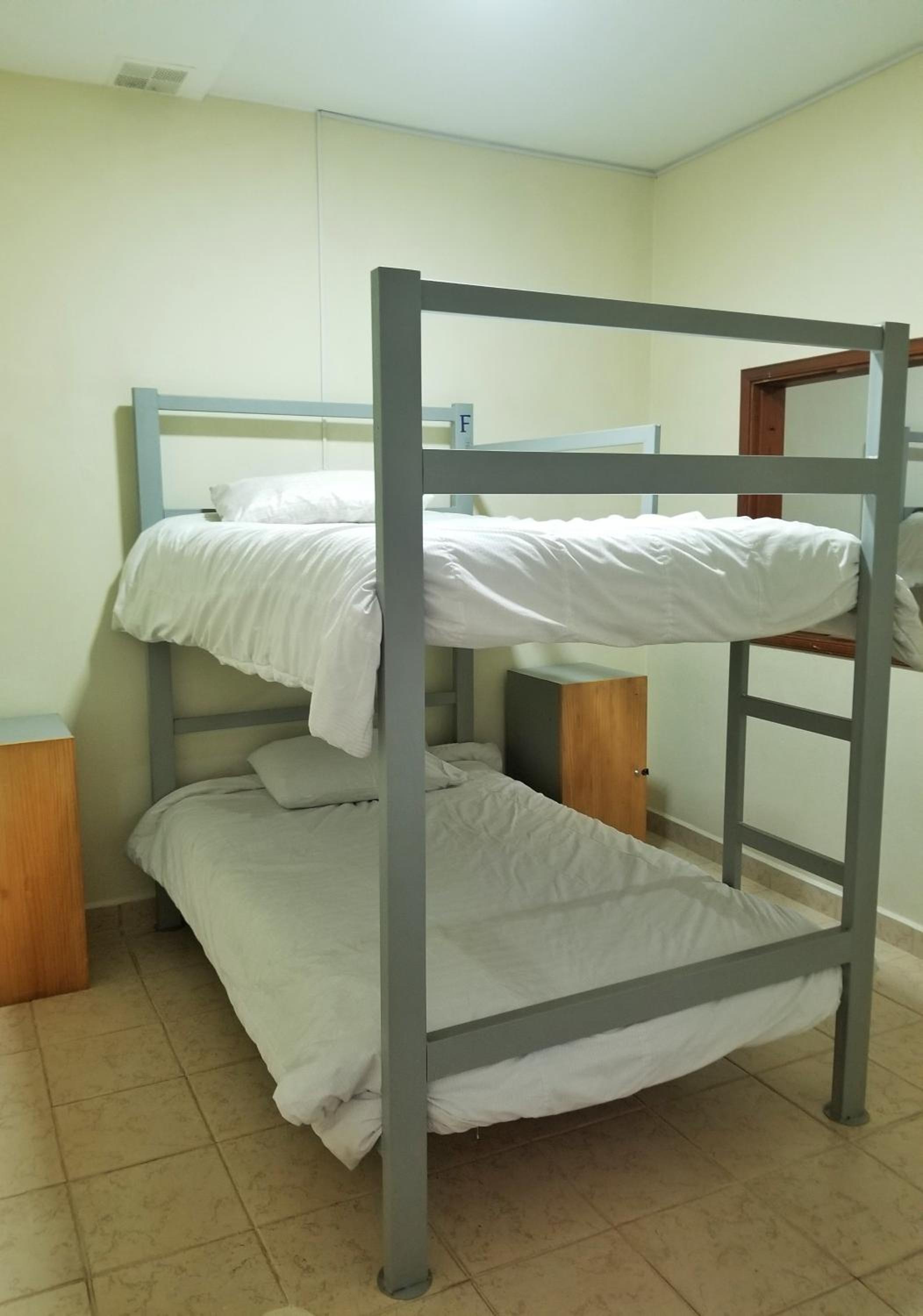 Single Bed in 4-Bed Dormitory Room photo 3